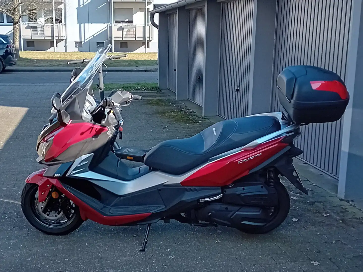 SYM Cruisym 300 Rouge - 1