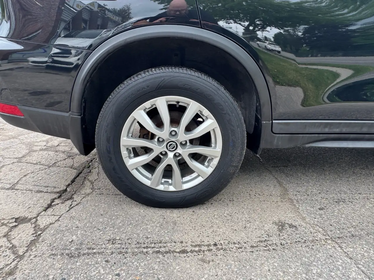 Nissan Rogue снимка Nissan Rogue
