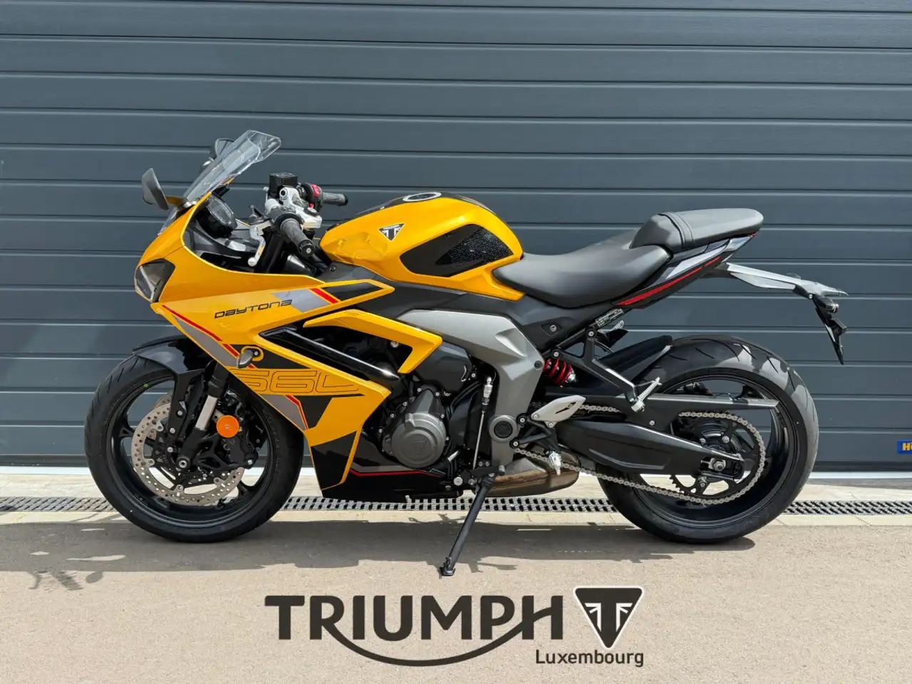 Triumph Inny