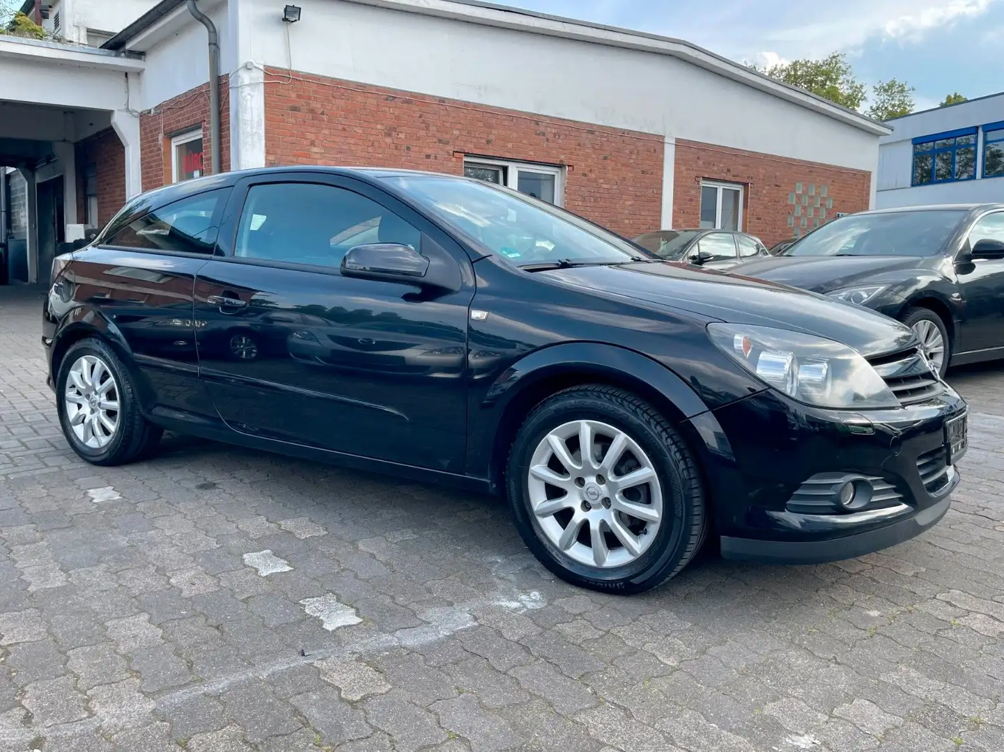 Opel Astra H 1.6 GTC Edition*TÜV*KLIMA*TEMPOMAT*8XREI Noir - 2