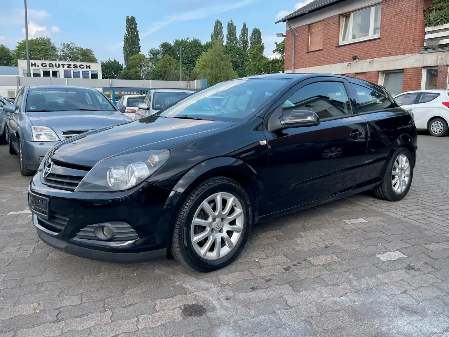 Opel Astra H 1.6 GTC Edition*TÜV*KLIMA*TEMPOMAT*8XREI Noir - 1