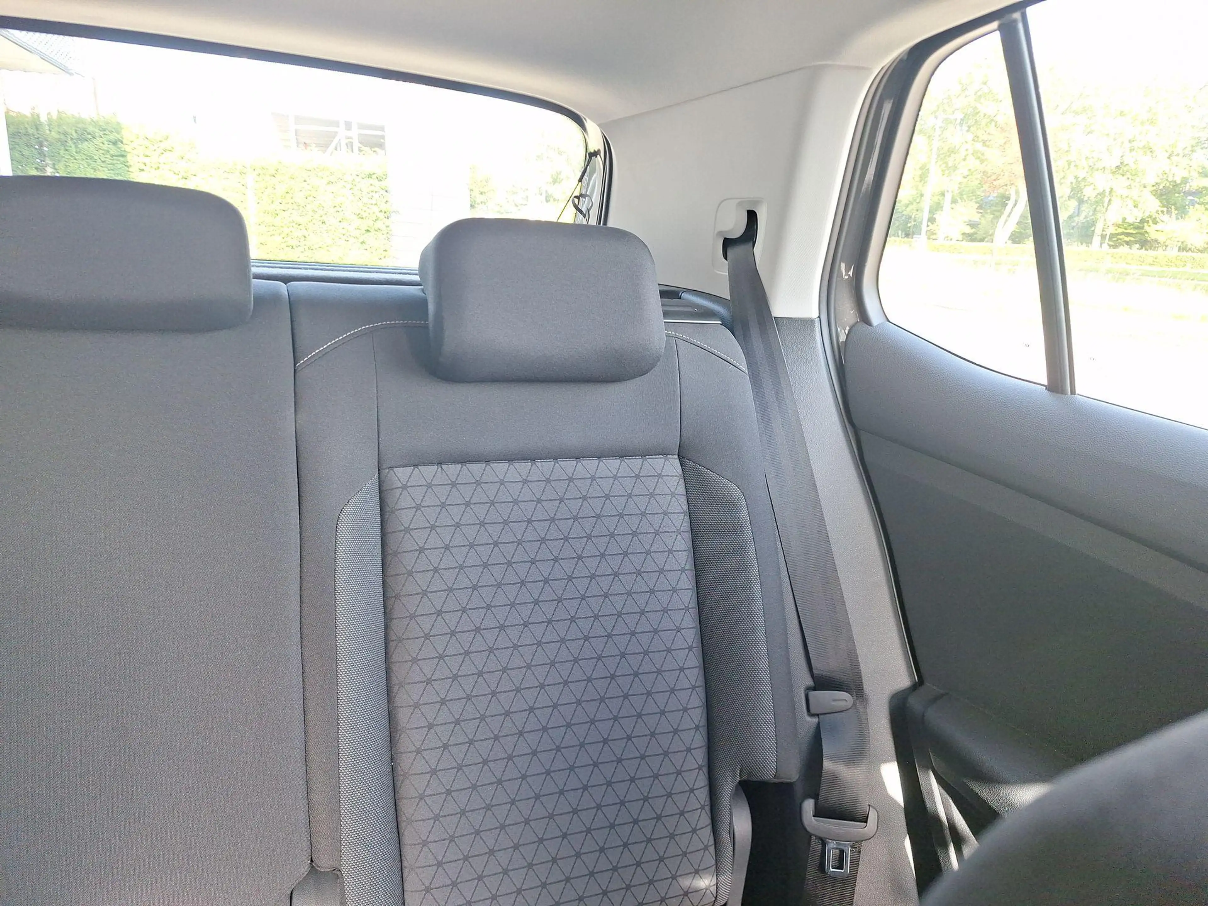 Volkswagen T-Cross 1.0 TSI 115 PK Life | NL-Auto | Automaat | Navigat — photo 13