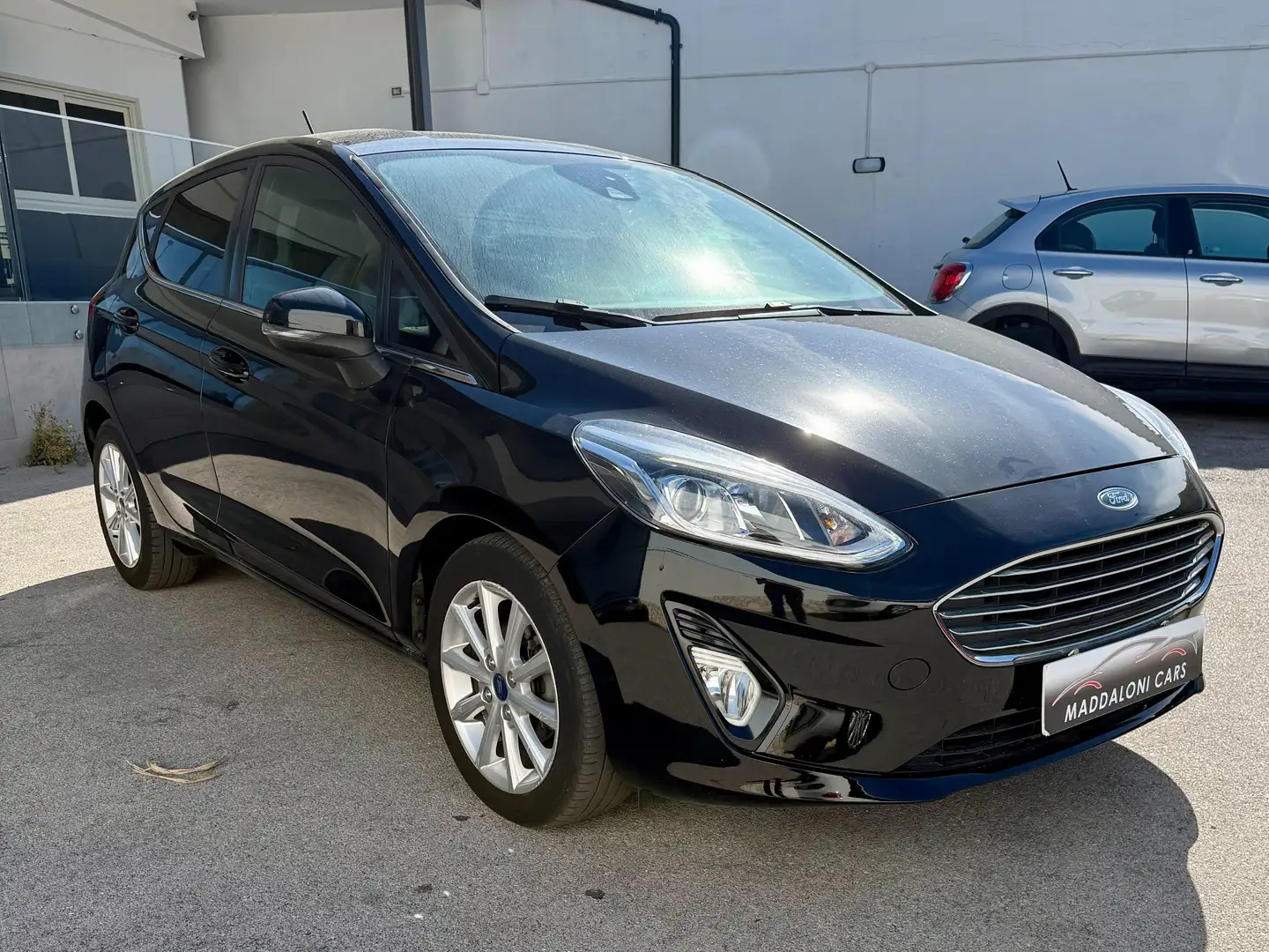 Ford Fiesta Fiesta VII 2017 5p 5p 1.5 tdci Vignale 85cv my18 Nero - 1