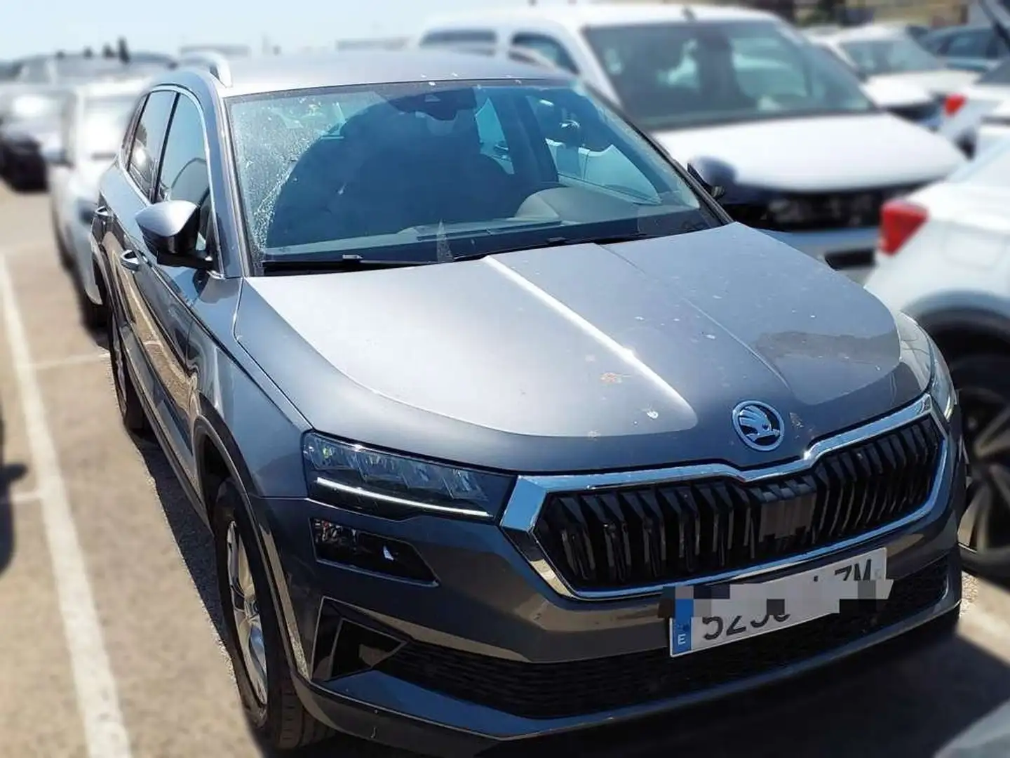 Skoda Karoq 1.6TDI Ambition Gris - 2