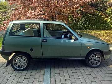 Y10 1.1 Avenue 50cv cat.