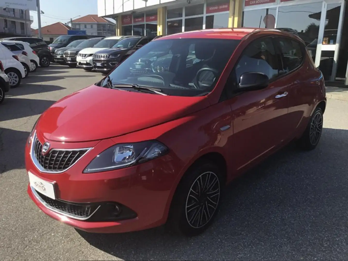 Lancia Ypsilon 1.0 FireFly 70cv Hybrid Gold Rouge - 1