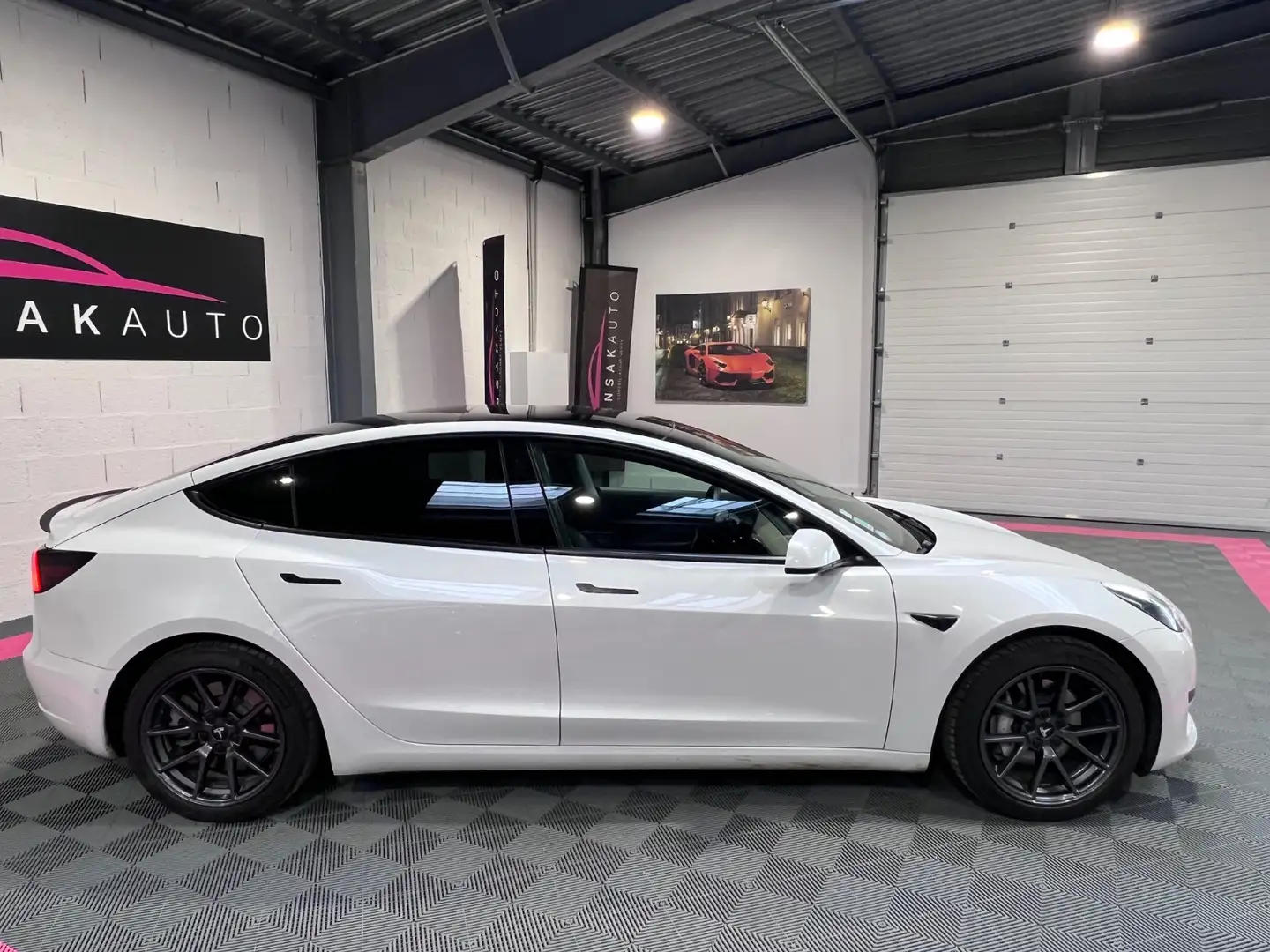 Tesla Model 3 Bianco - 2