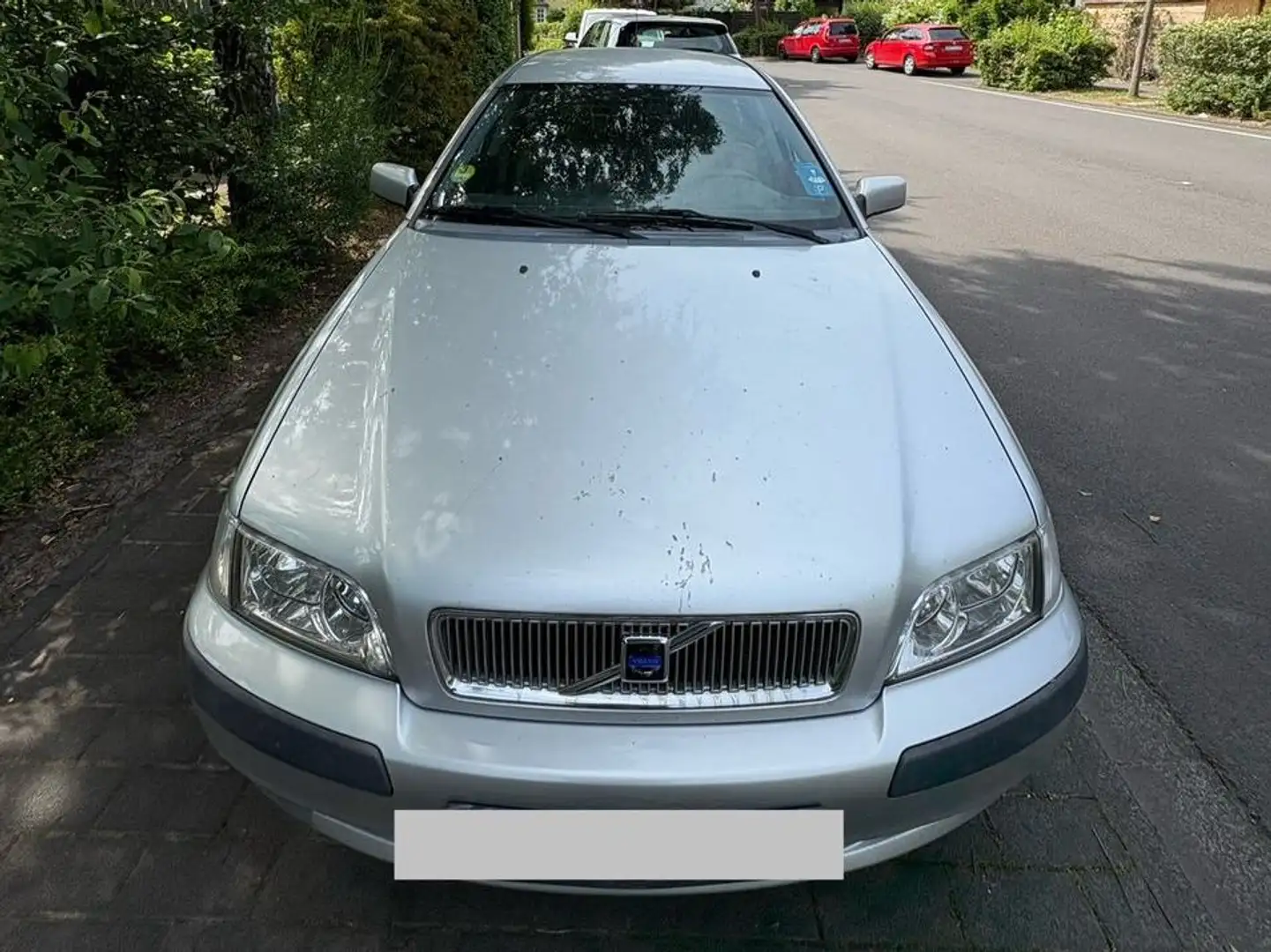 Volvo V40 V40 1.9 D Comfort Серебристый - 1
