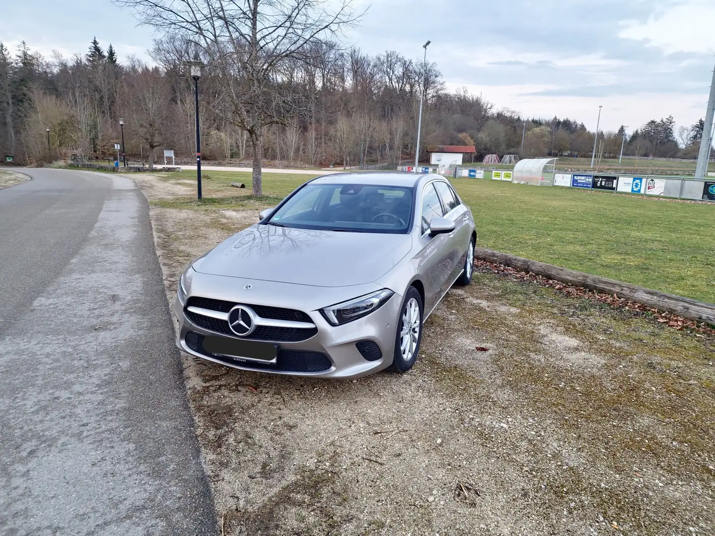 Mercedes-Benz 180 - 2