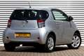 Toyota iQ 1.0 VVTi Comfort Airco Silber - thumbnail 2