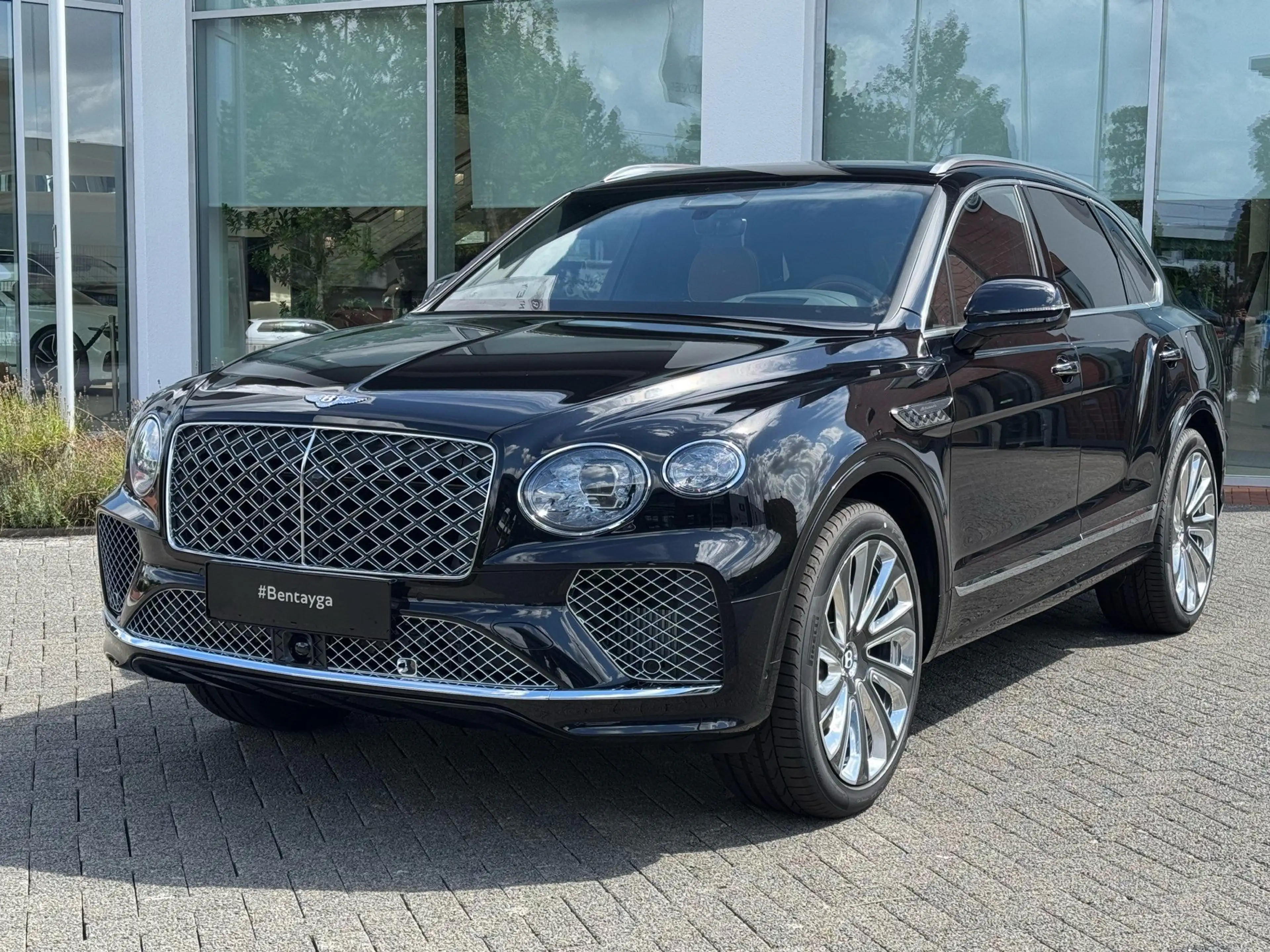 Bentley Bentayga Hybrid Artenara *Special Edition*
