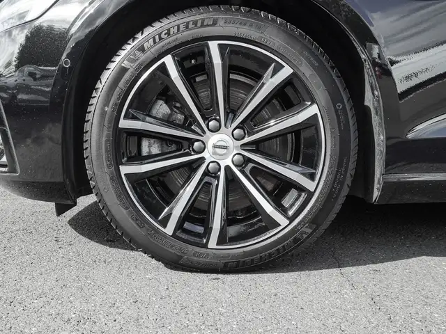 Volvo V60 view 7