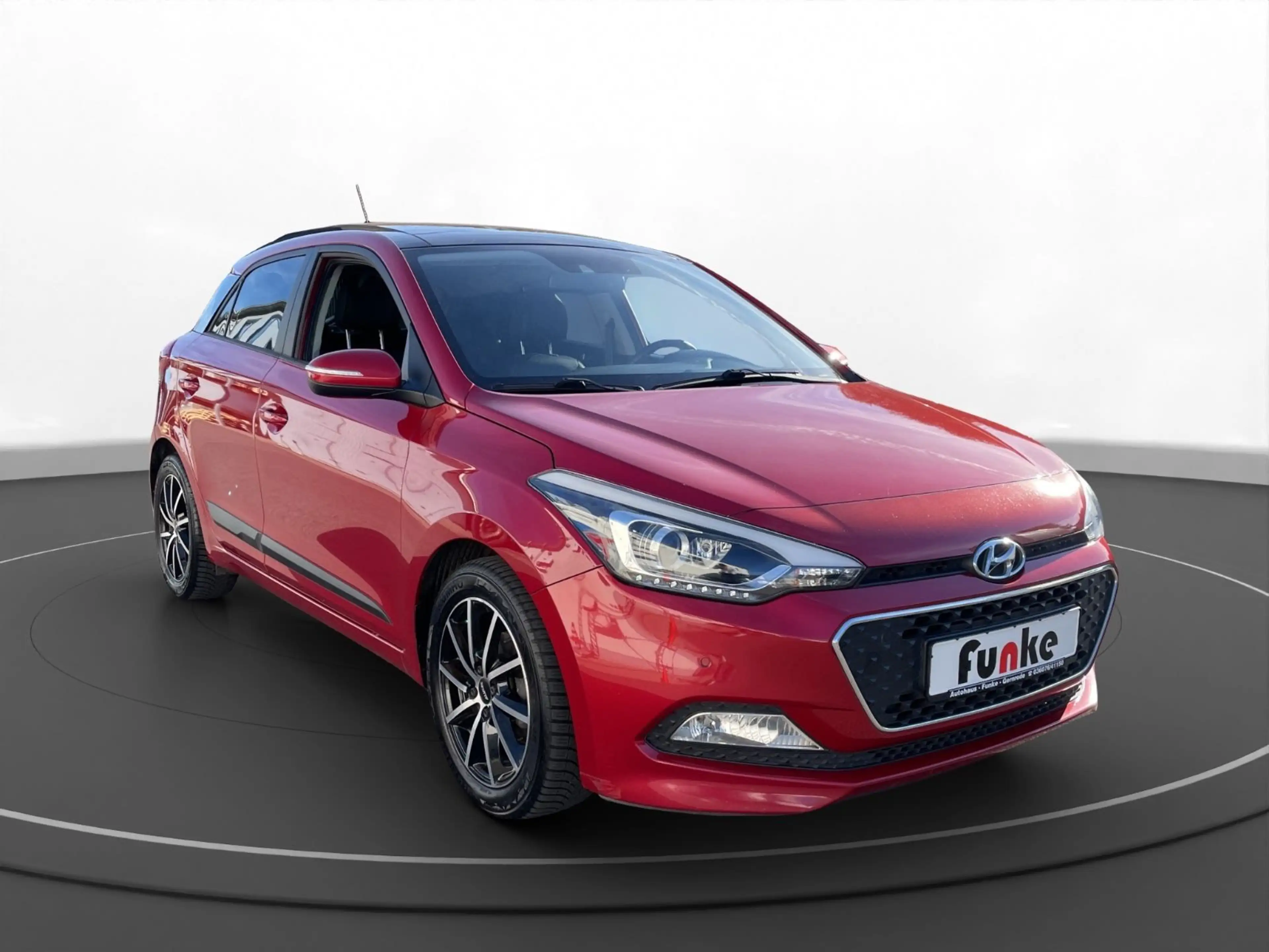 Hyundai i20 Style**AUTOMATIK**LEDER**PANO** — photo 3