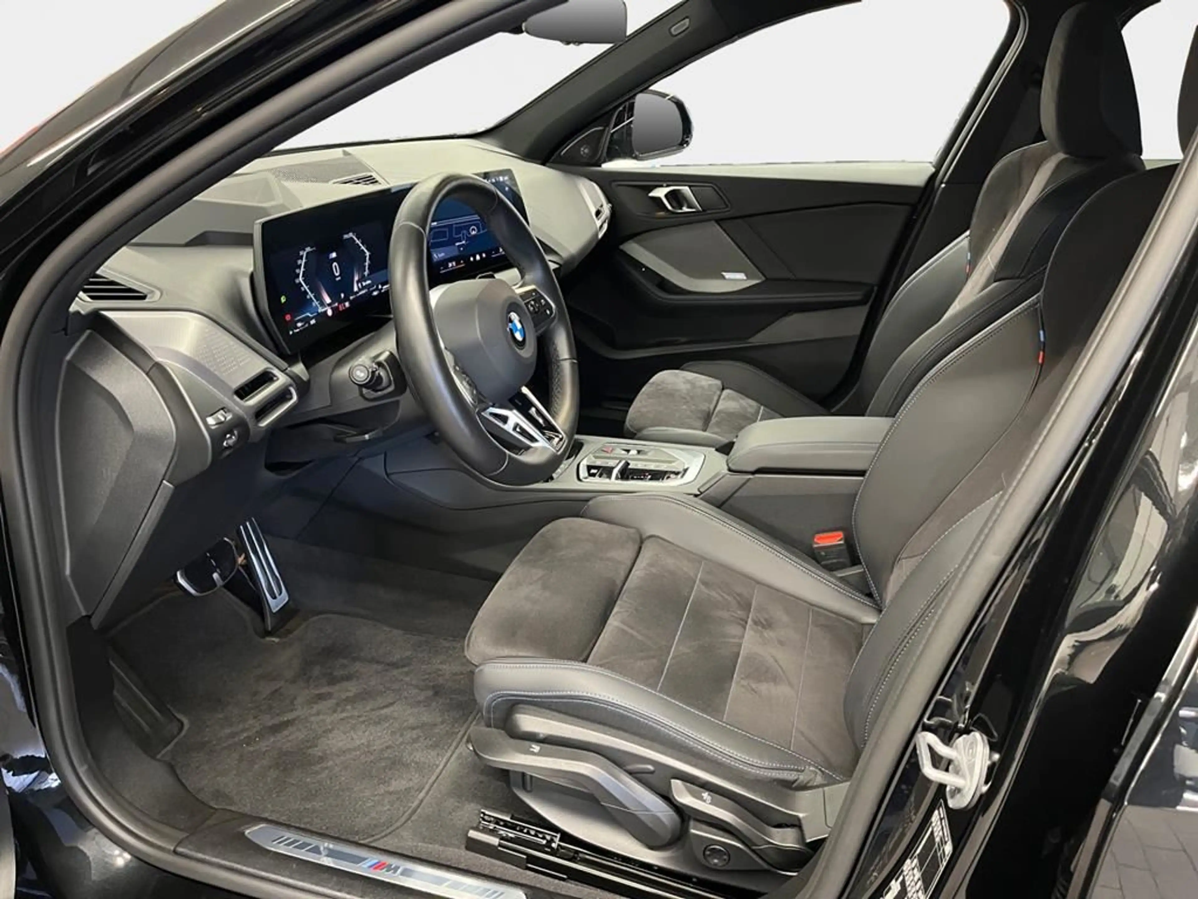 BMW 123 M Sport — photo 10