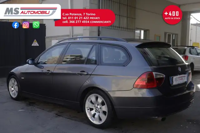 BMW 3 Series view 15
