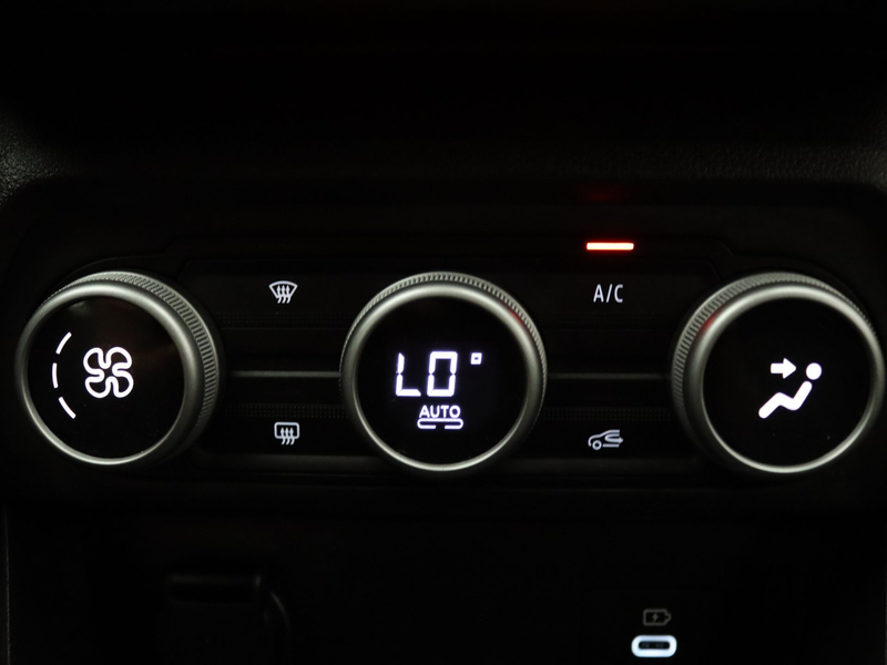 Dacia Sandero 90pk TCe Journey Apple Carplay/Android Auto | Trek — photo 7