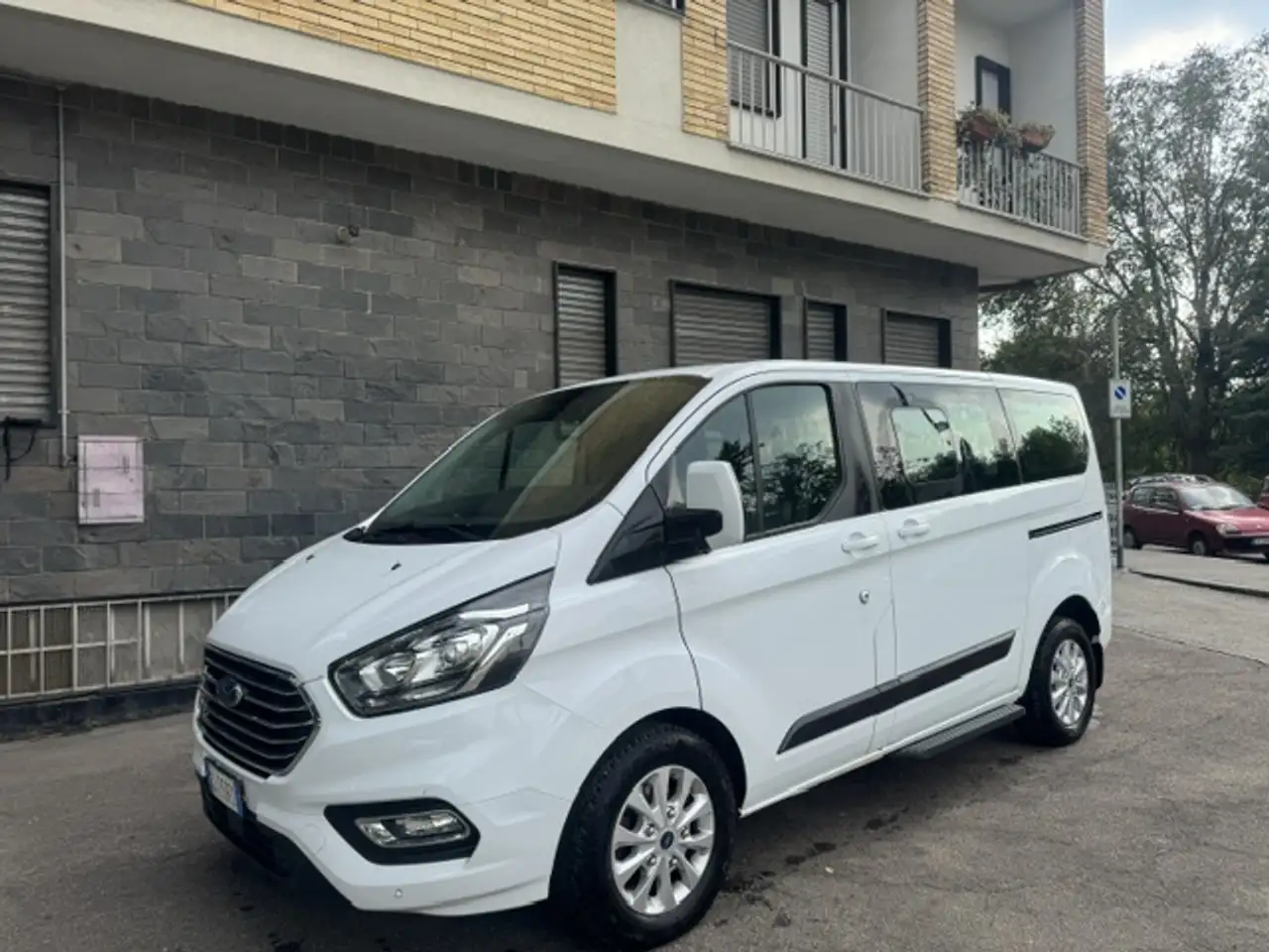 Ford Tourneo Custom