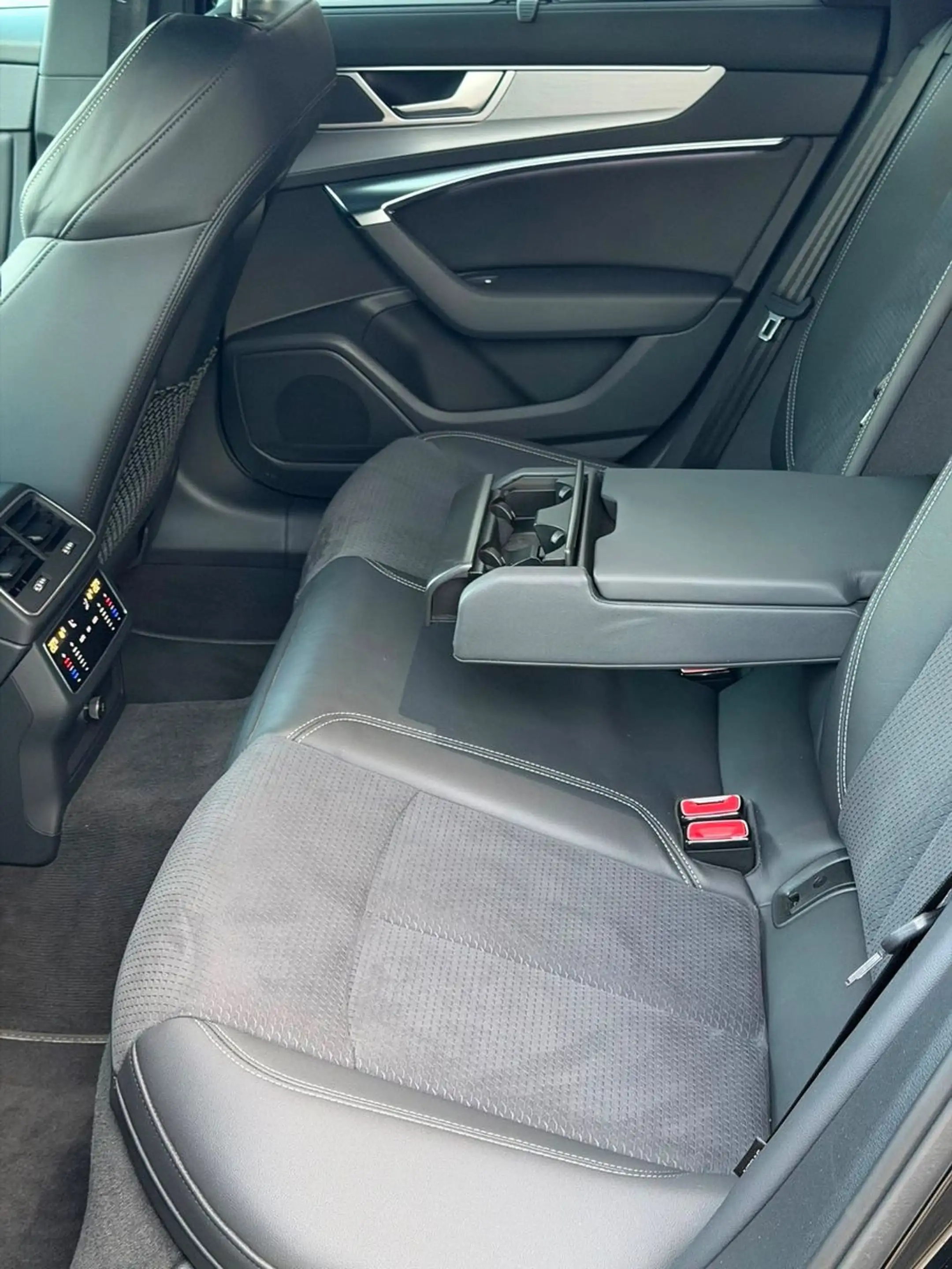 Audi A6 Avant 367Ps*Plughybrid* quattro*S-Line*AHK*Hu — photo 7
