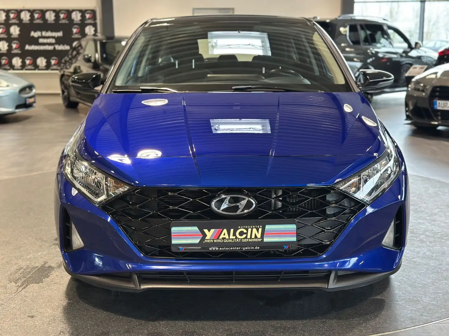 Hyundai i20 1.0 T-GDI Hybrid Intro 1.HA/NAVI/R-CAM/16LM Blau - 2