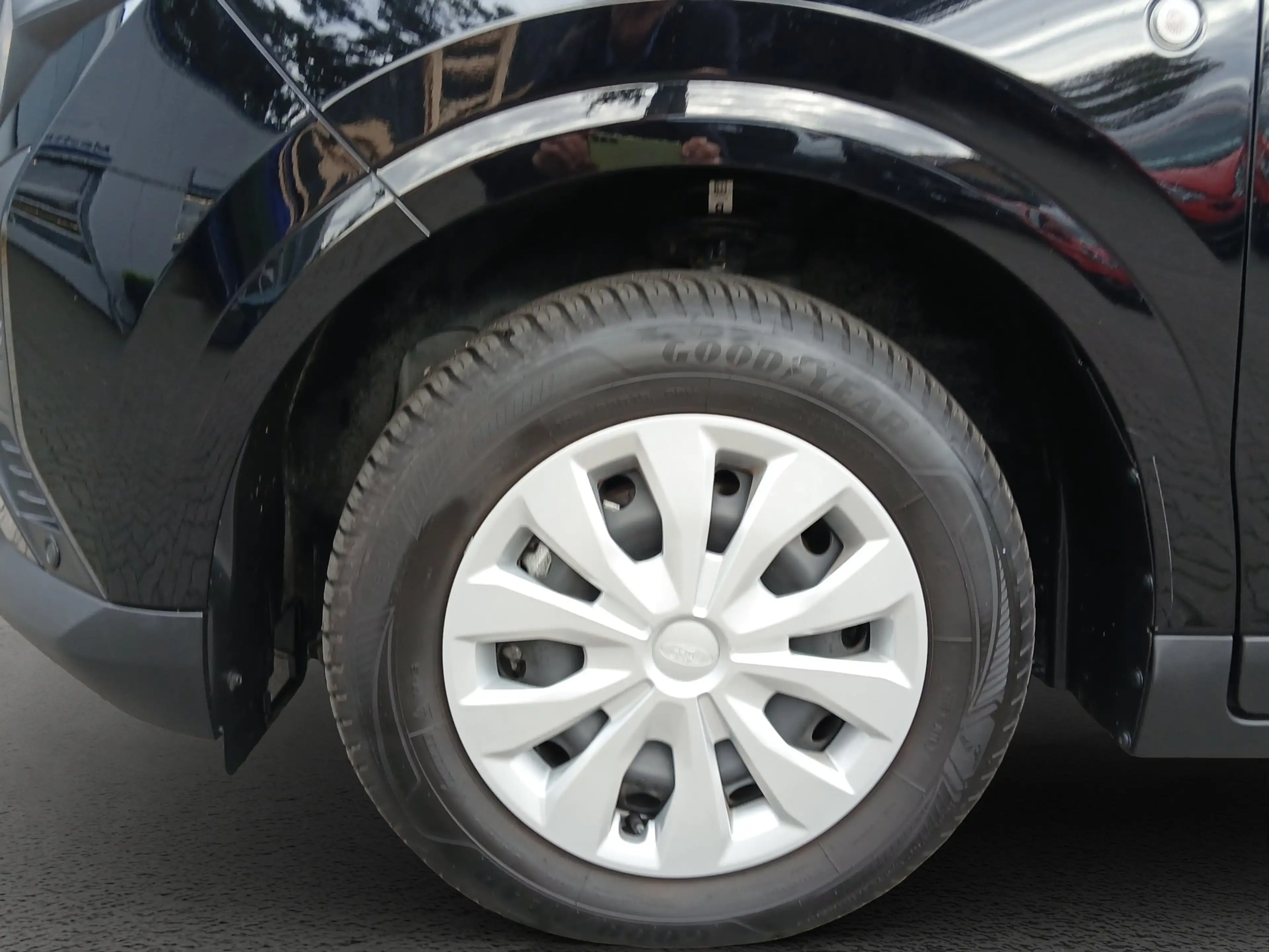 Ford Tourneo Courier Trend Aut.*AHK*NAVI*KAM*WINTER-PKT. — photo 9