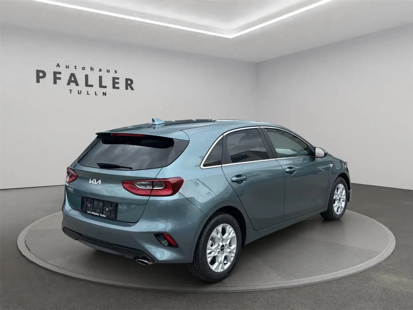 Kia Ceed / cee'd ceed 1,0 T-GDI GPF Silber Gris - 2