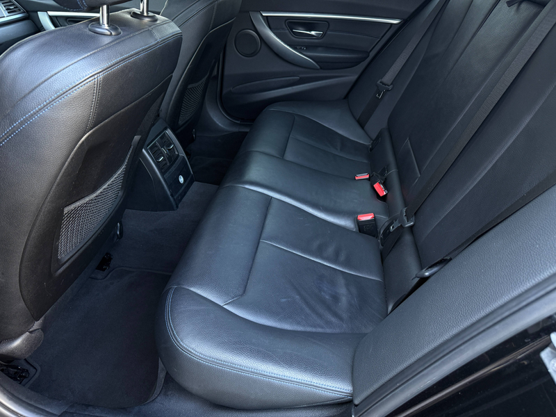 BMW 320 dA Touring M-Pack Led Cruise Navi ParkSensor Euro6d — photo 7