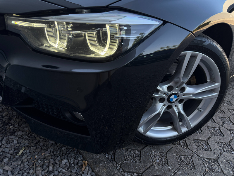 BMW 320 dA Touring M-Pack Led Cruise Navi ParkSensor Euro6d — photo 10