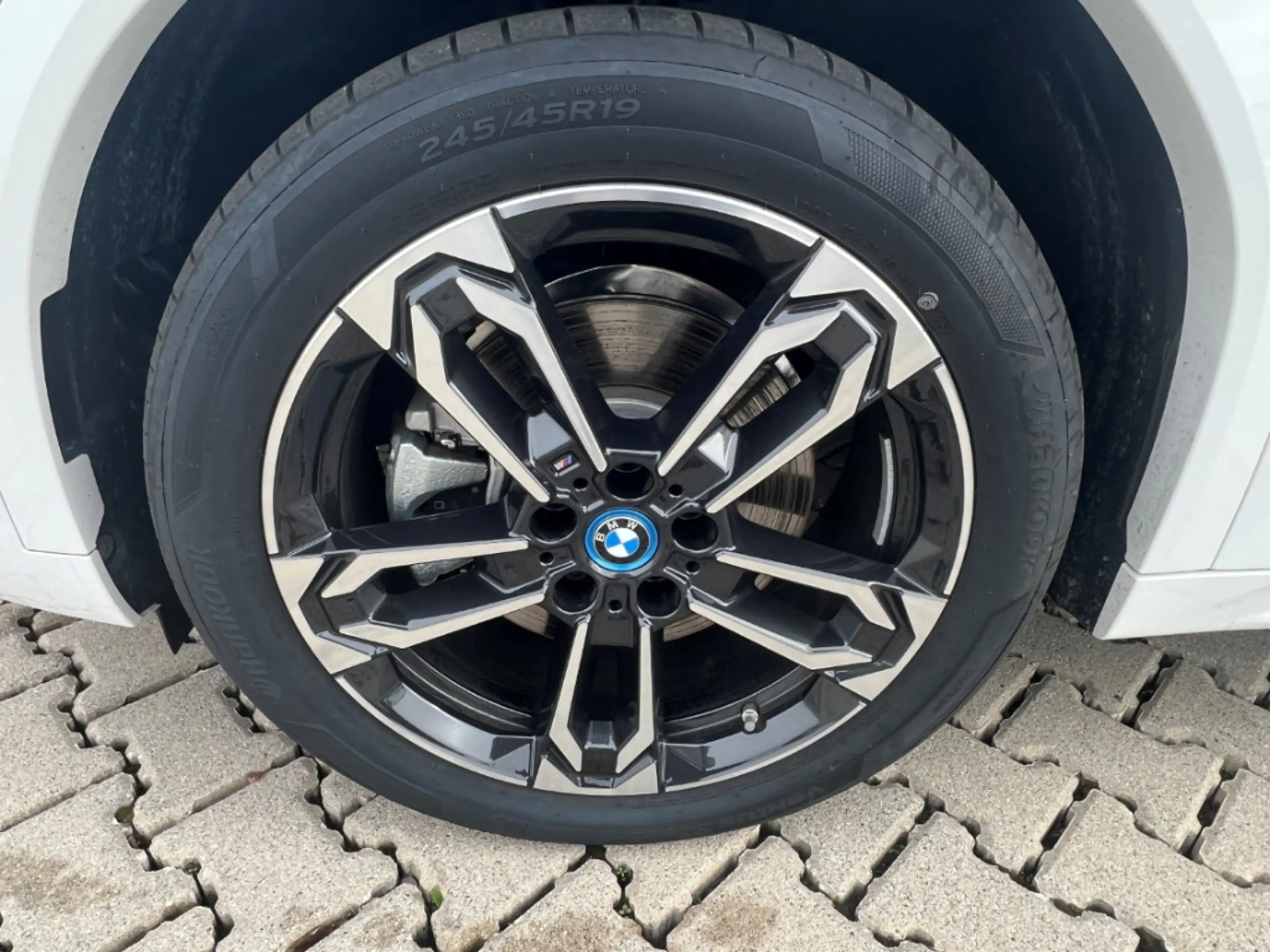 BMW X2 xDrive30 M Sport 19'' AHK IconGlow HUD H/K DAProf — photo 8