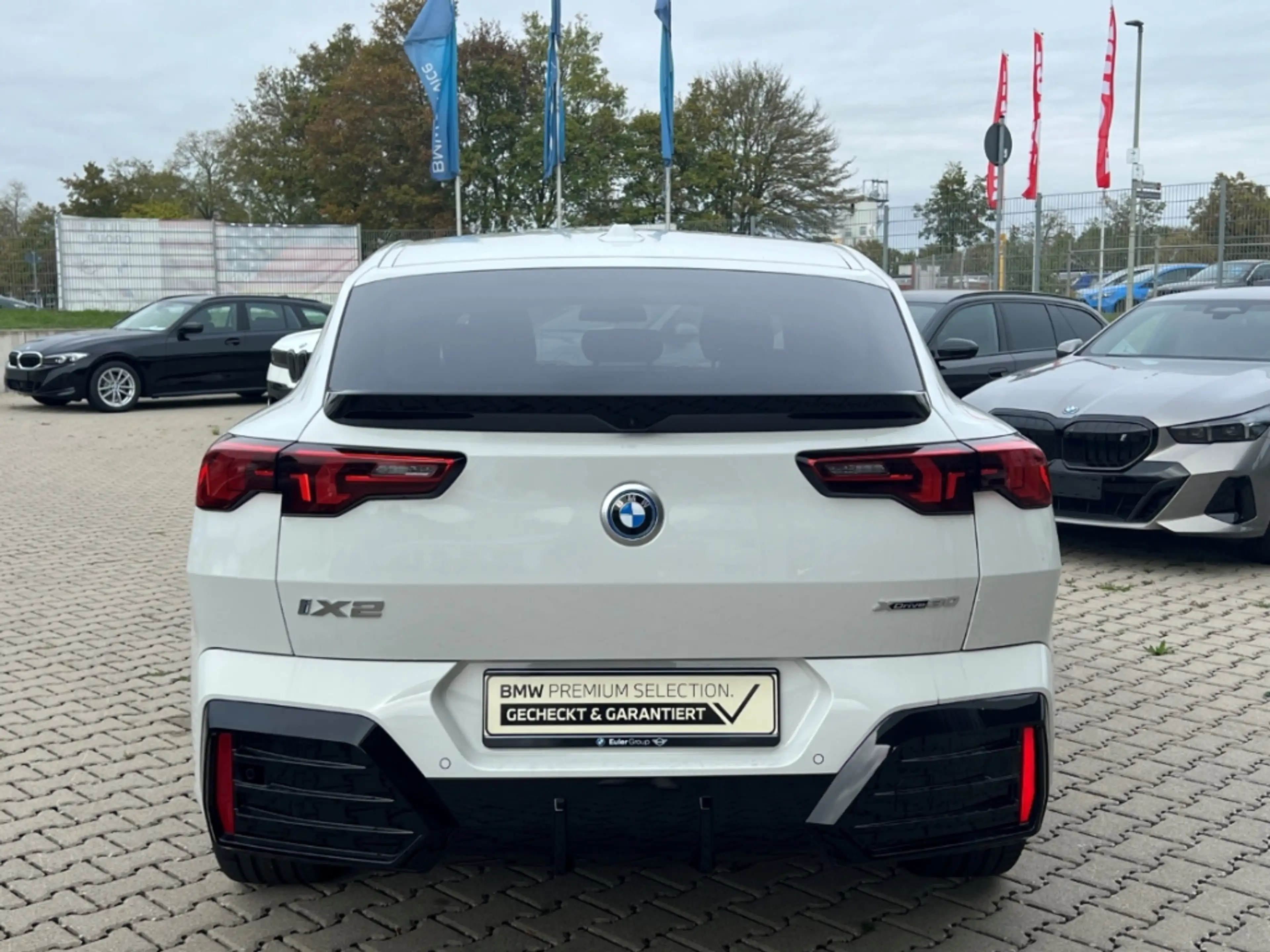 BMW X2 xDrive30 M Sport 19'' AHK IconGlow HUD H/K DAProf — photo 7