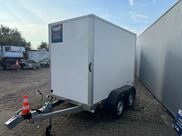 GO 256 134 180 2000-2 GFK! 100Km/h