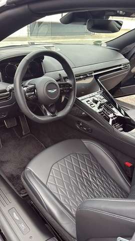 Aston Martin DB12 Volante Black