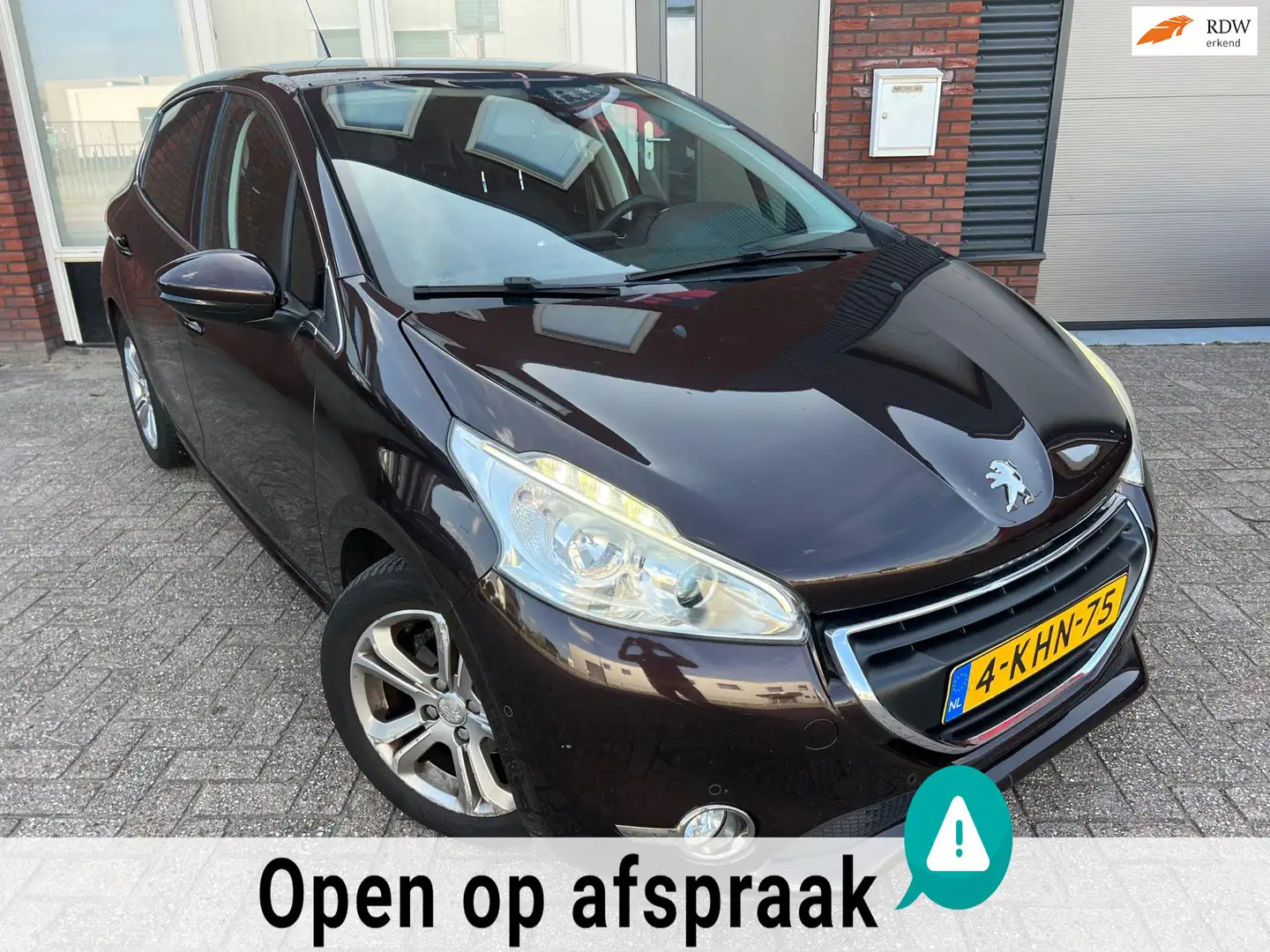 Peugeot 208 1.6 VTi Allure / Navi / PDC / Clima / Park Assist Bruin - 1