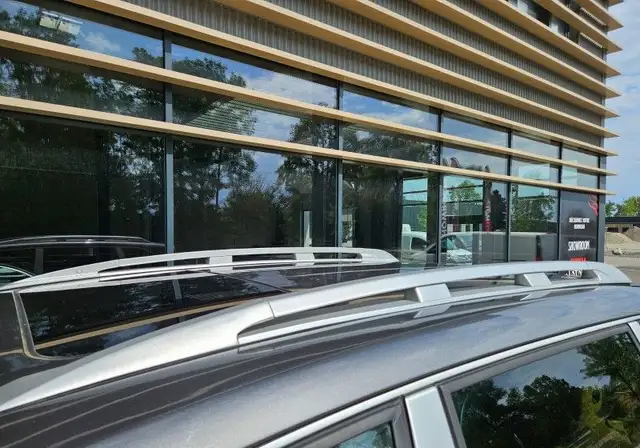 Porsche Cayenne view 10