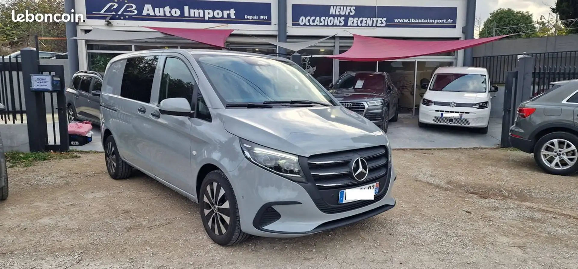 Mercedes-Benz Vito Tourer 114 CDI Compact Select 9G-Tronic Gris - 1