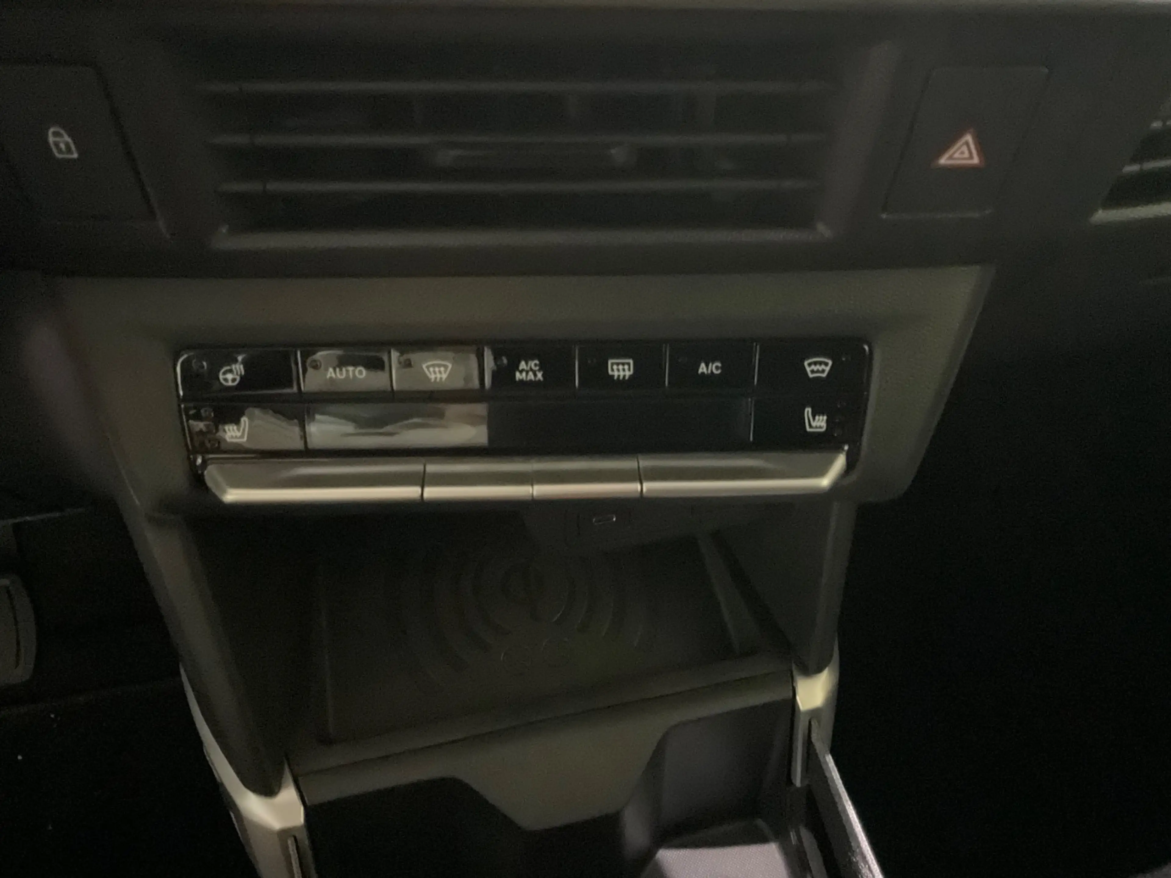 Opel Frontera Electric Edition 83 kW LED+Navi+SHZ+PDC — photo 6