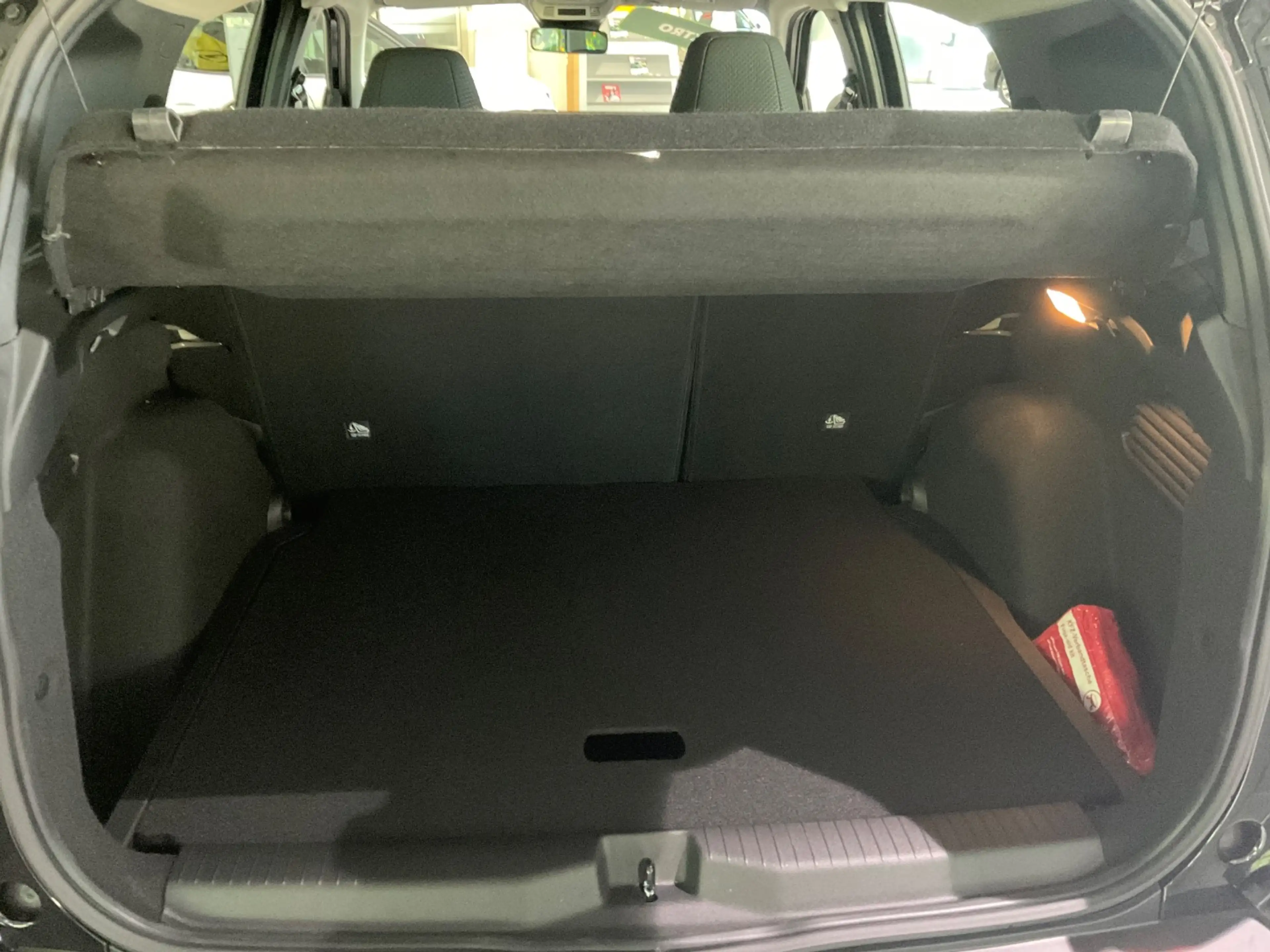 Opel Frontera Electric Edition 83 kW LED+Navi+SHZ+PDC — photo 9