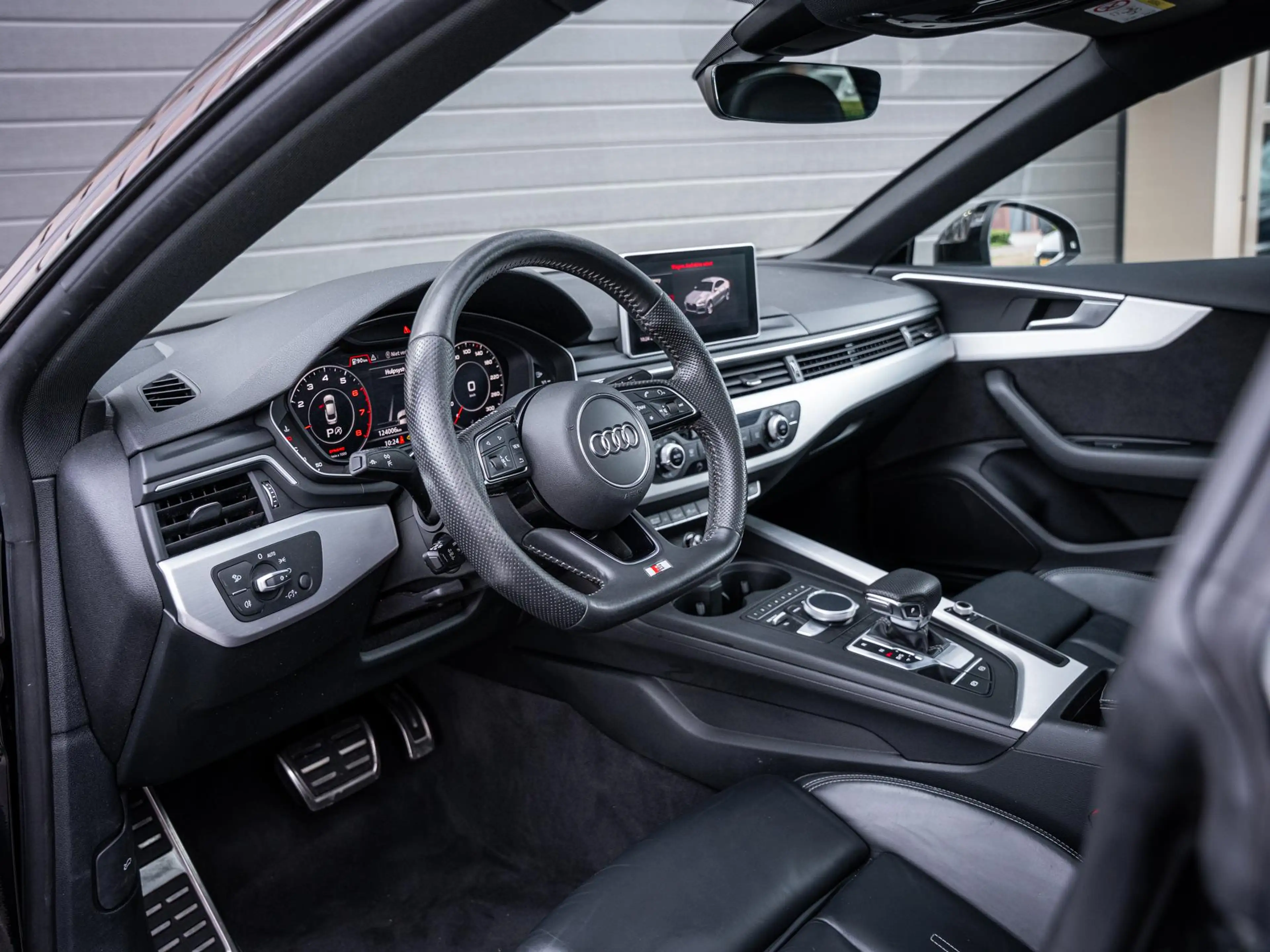 Audi A5 Sportback 40 TFSI Design Pro Line Plus - S5 Look l — photo 2