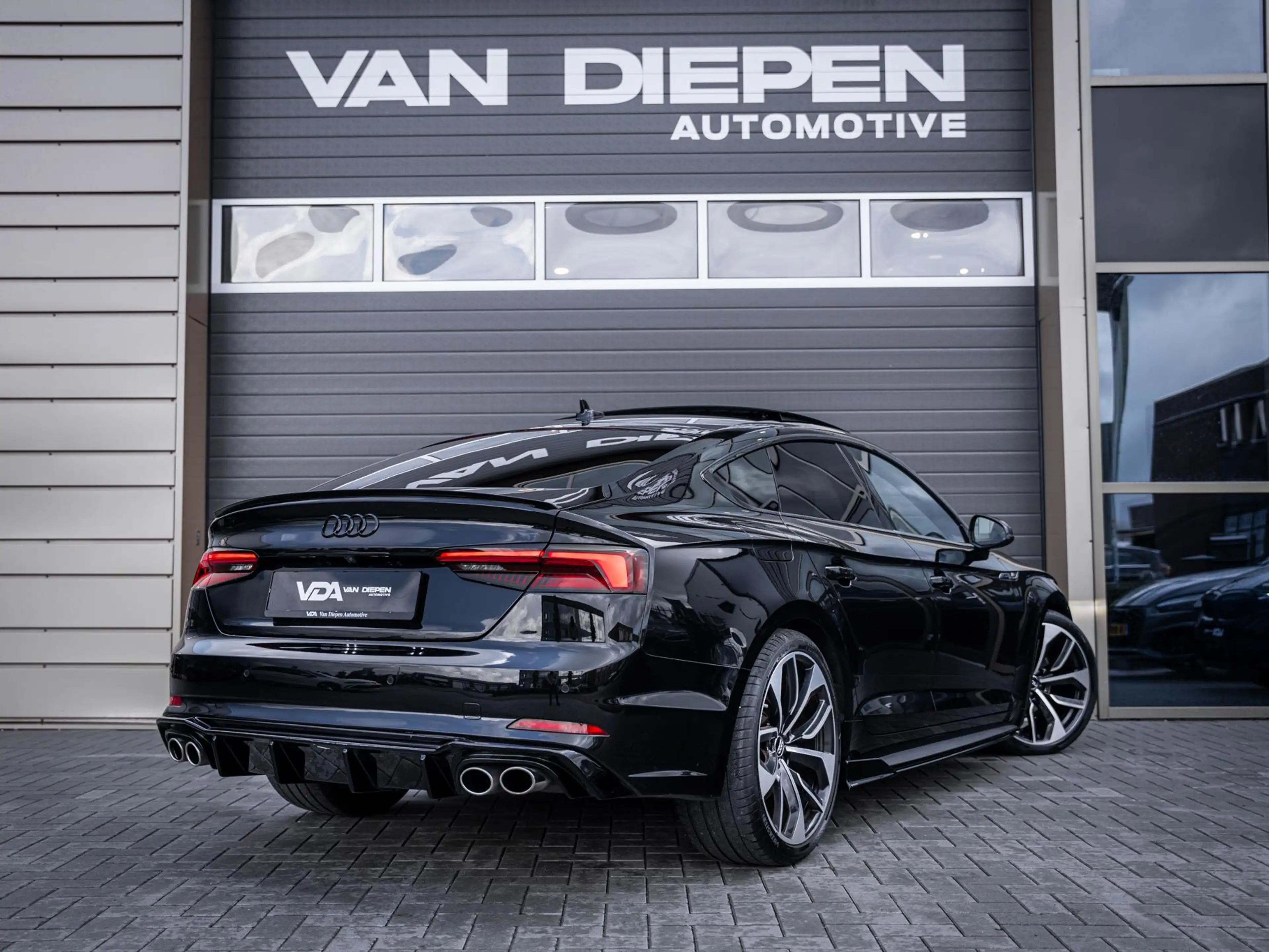 Audi A5 Sportback 40 TFSI Design Pro Line Plus - S5 Look l — photo 6