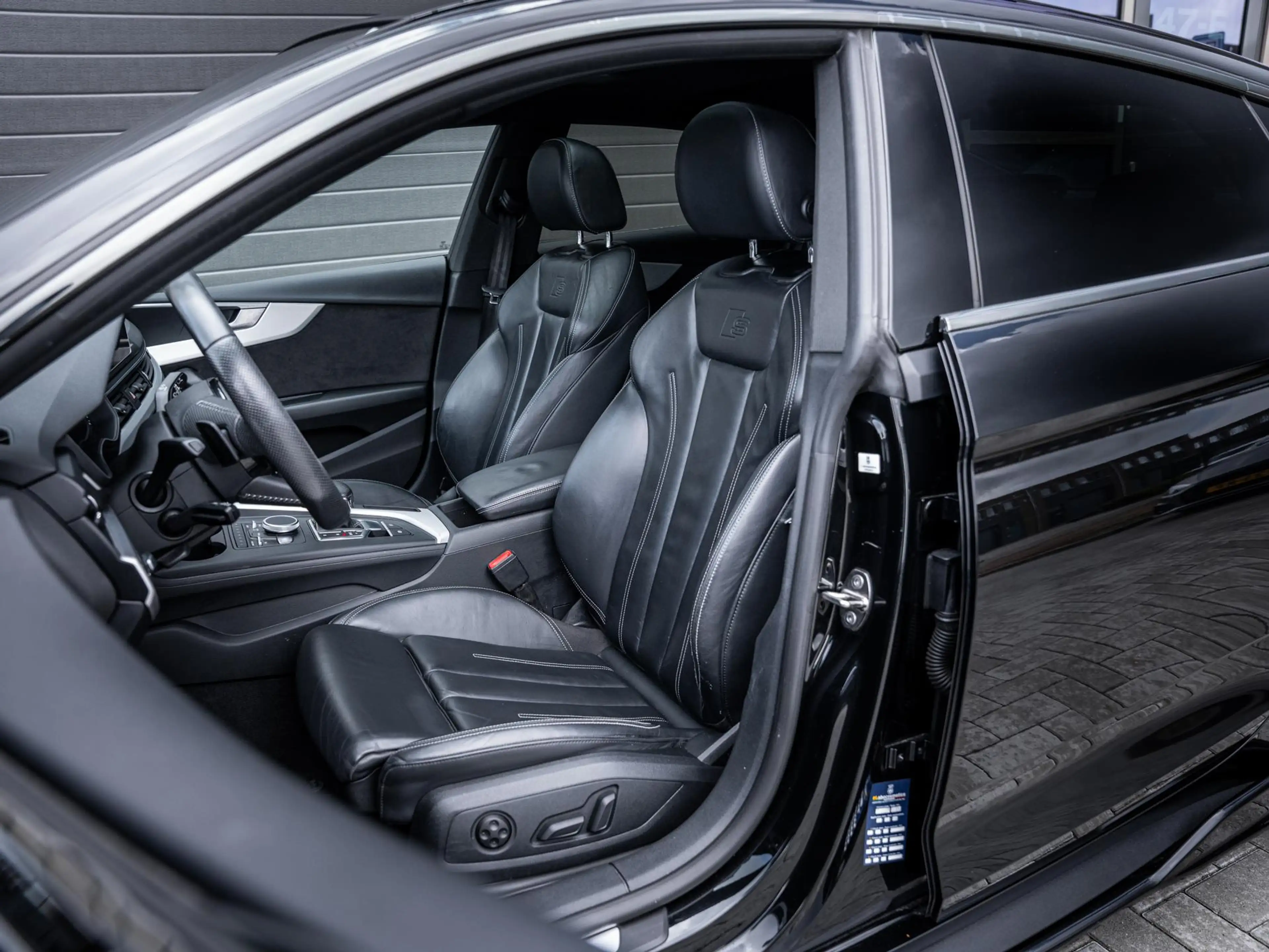 Audi A5 Sportback 40 TFSI Design Pro Line Plus - S5 Look l — photo 11