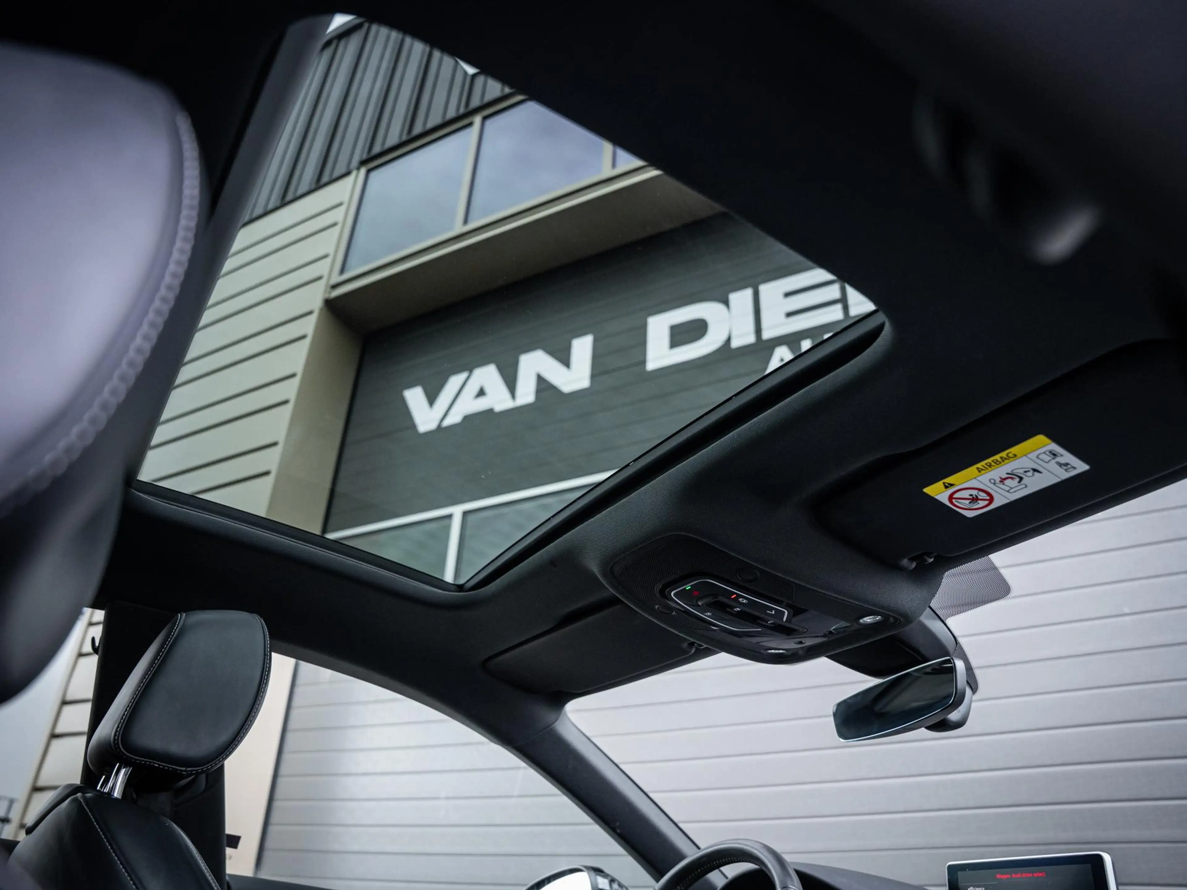 Audi A5 Sportback 40 TFSI Design Pro Line Plus - S5 Look l — photo 12