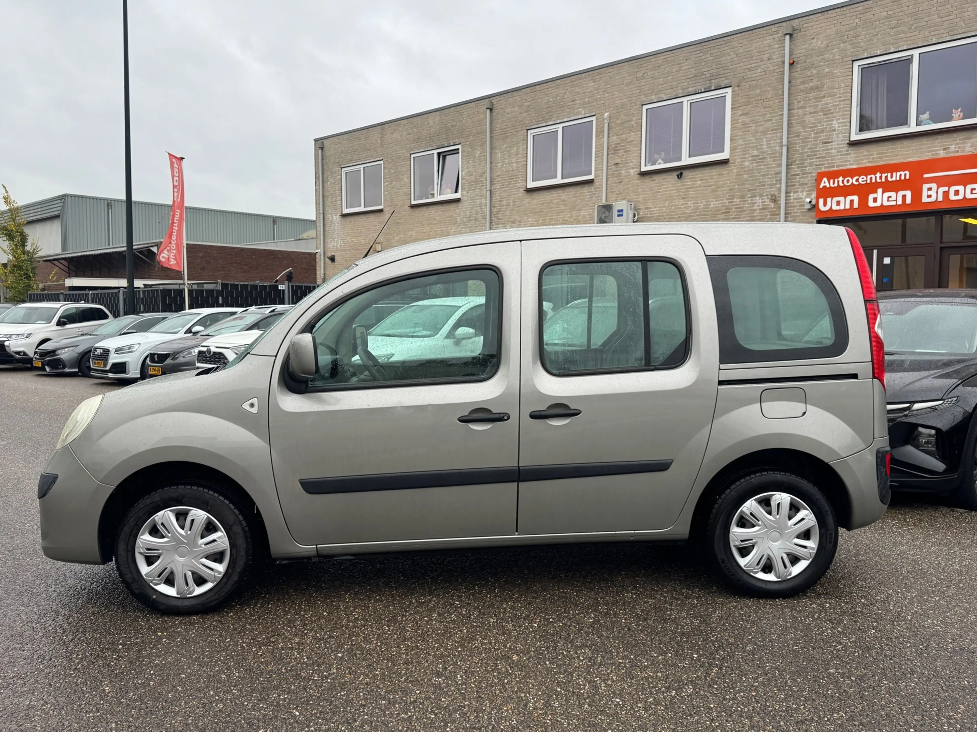 Renault Kangoo Family 1.6-16V Expression Airco Elec Pakket PDC Tr — photo 2