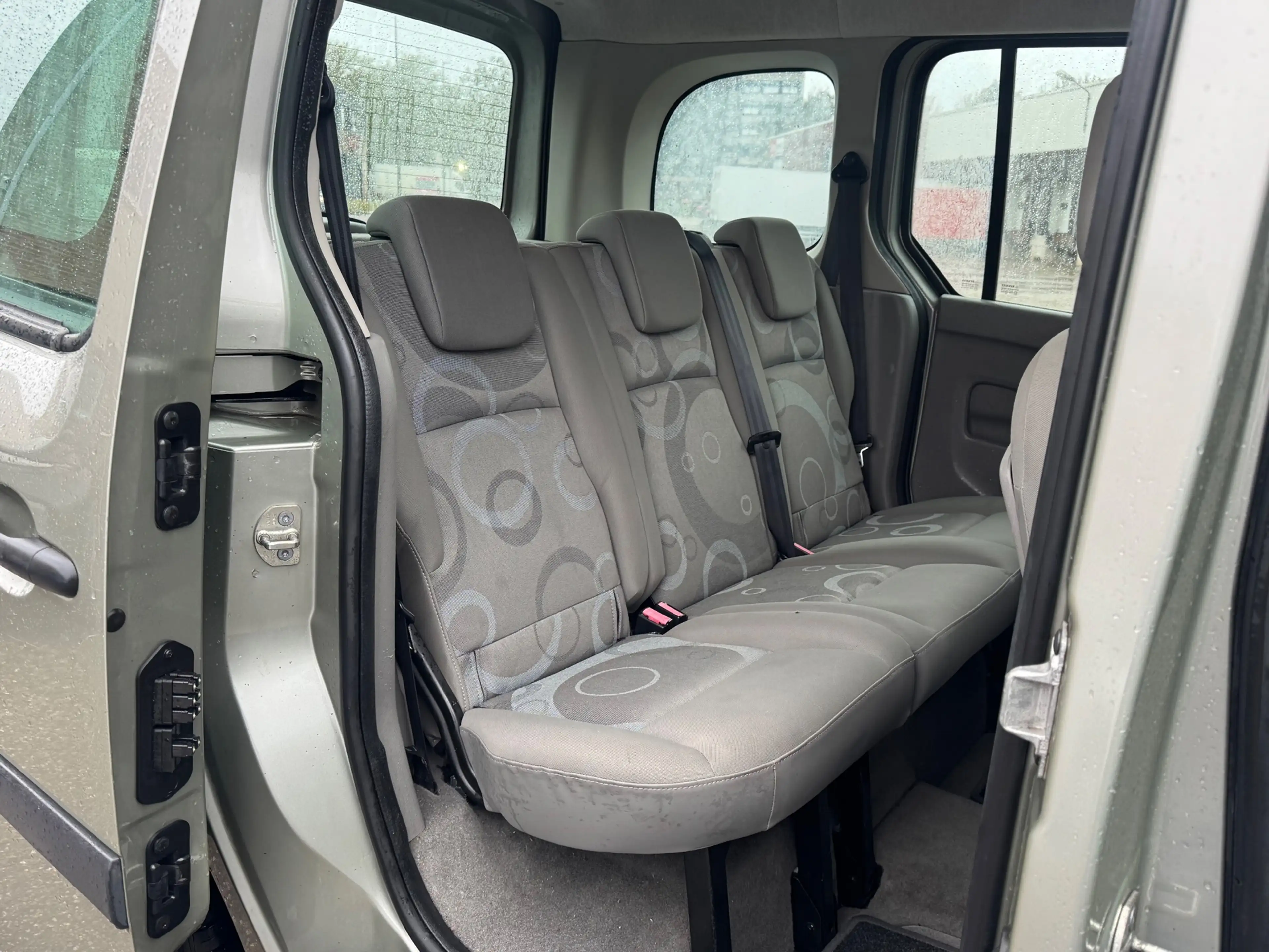 Renault Kangoo Family 1.6-16V Expression Airco Elec Pakket PDC Tr — photo 17