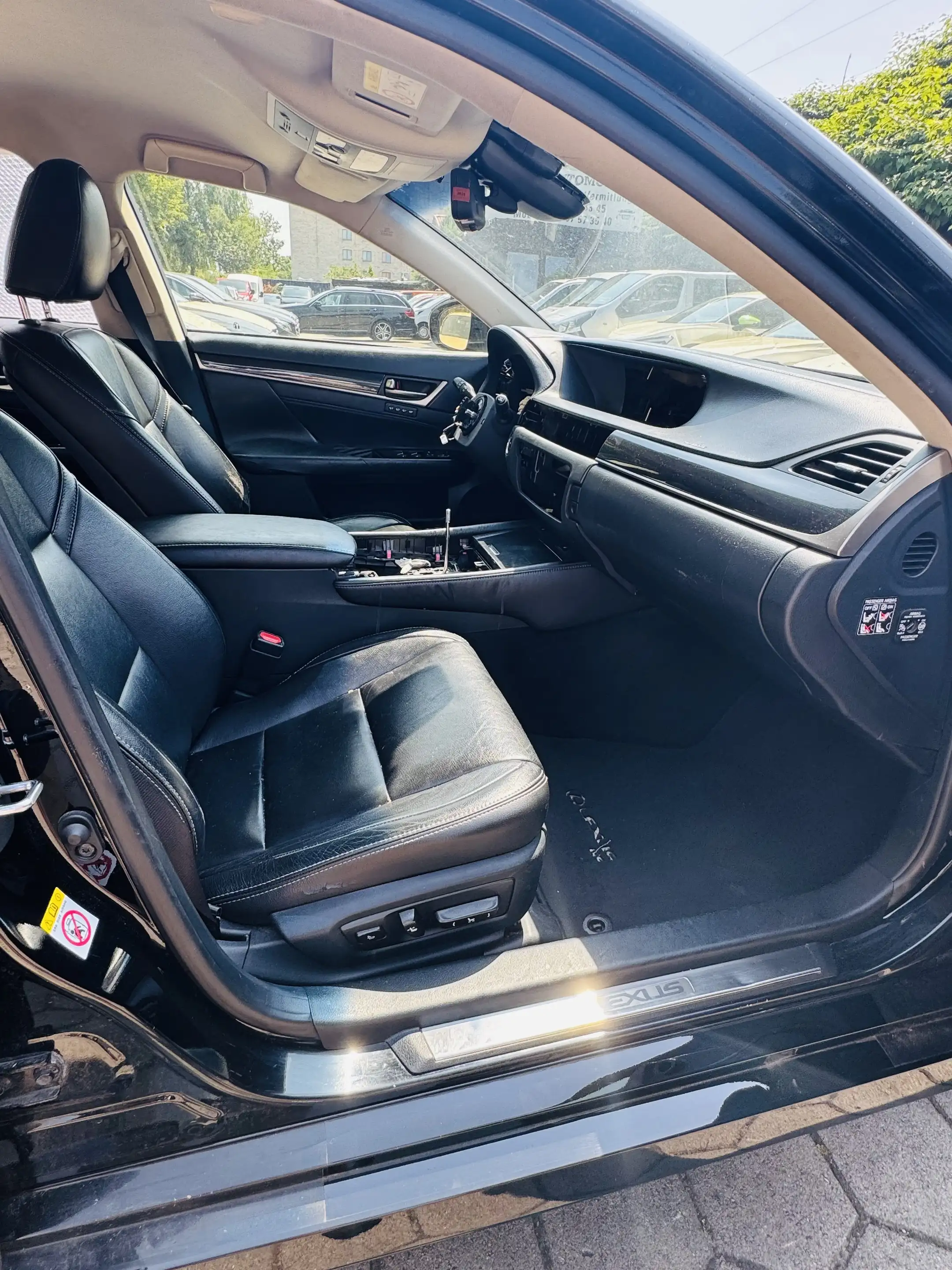 Lexus GS 300 GS 300h Luxury Line original Farbe schwarz — photo 5