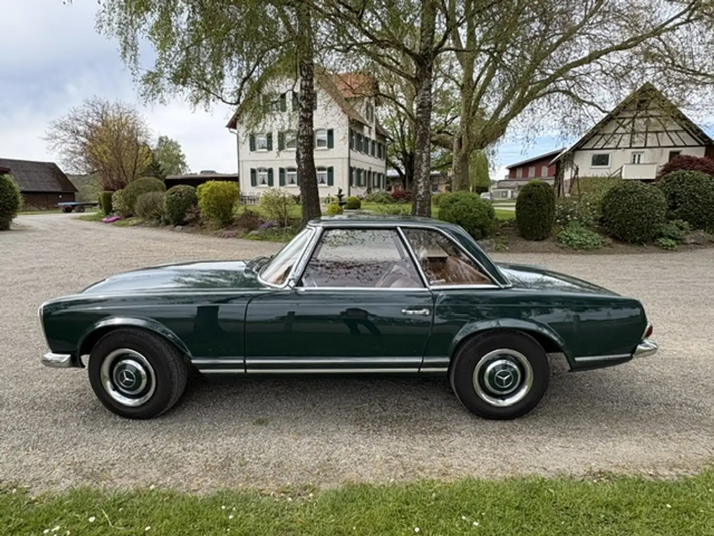 Mercedes-Benz 250 California Grün - 2
