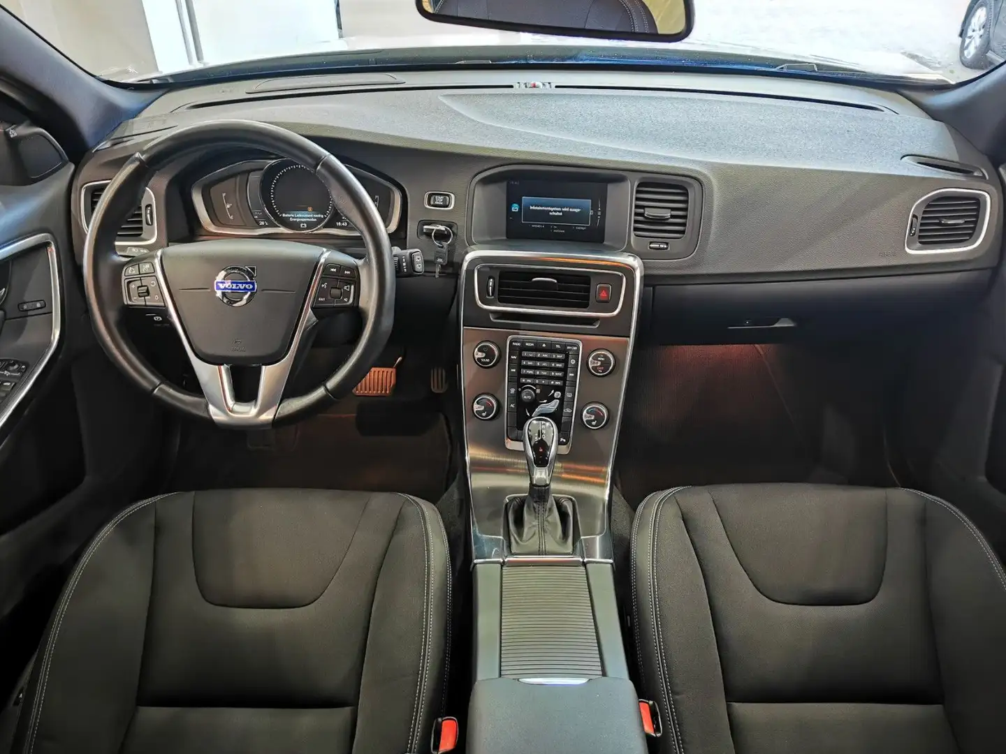 Volvo V60 AUT | ACC | AHK | HEICO + [12M.GARANTIE] Weiß - 2