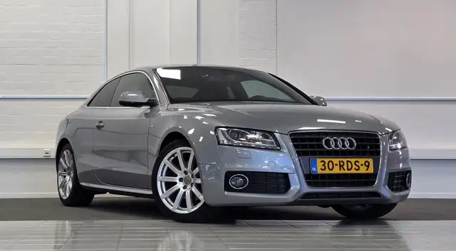 Audi A5 view 2