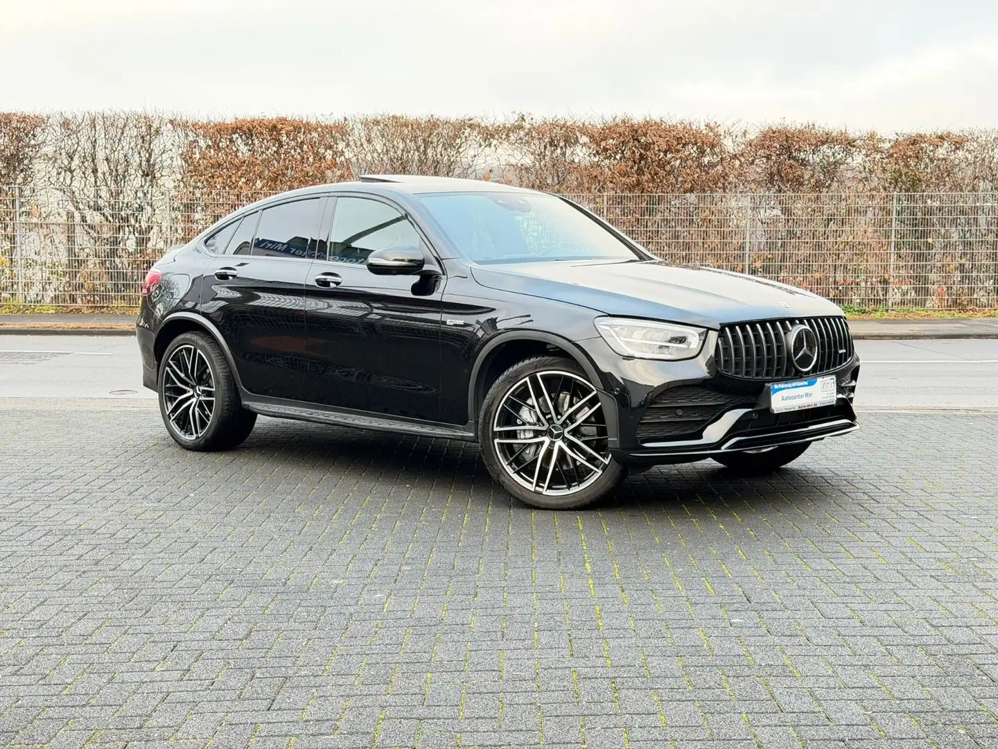 Mercedes-Benz GLC 43 AMG 4Matic Coupe NightPaket-LED-360-Spur- Schwarz - 1