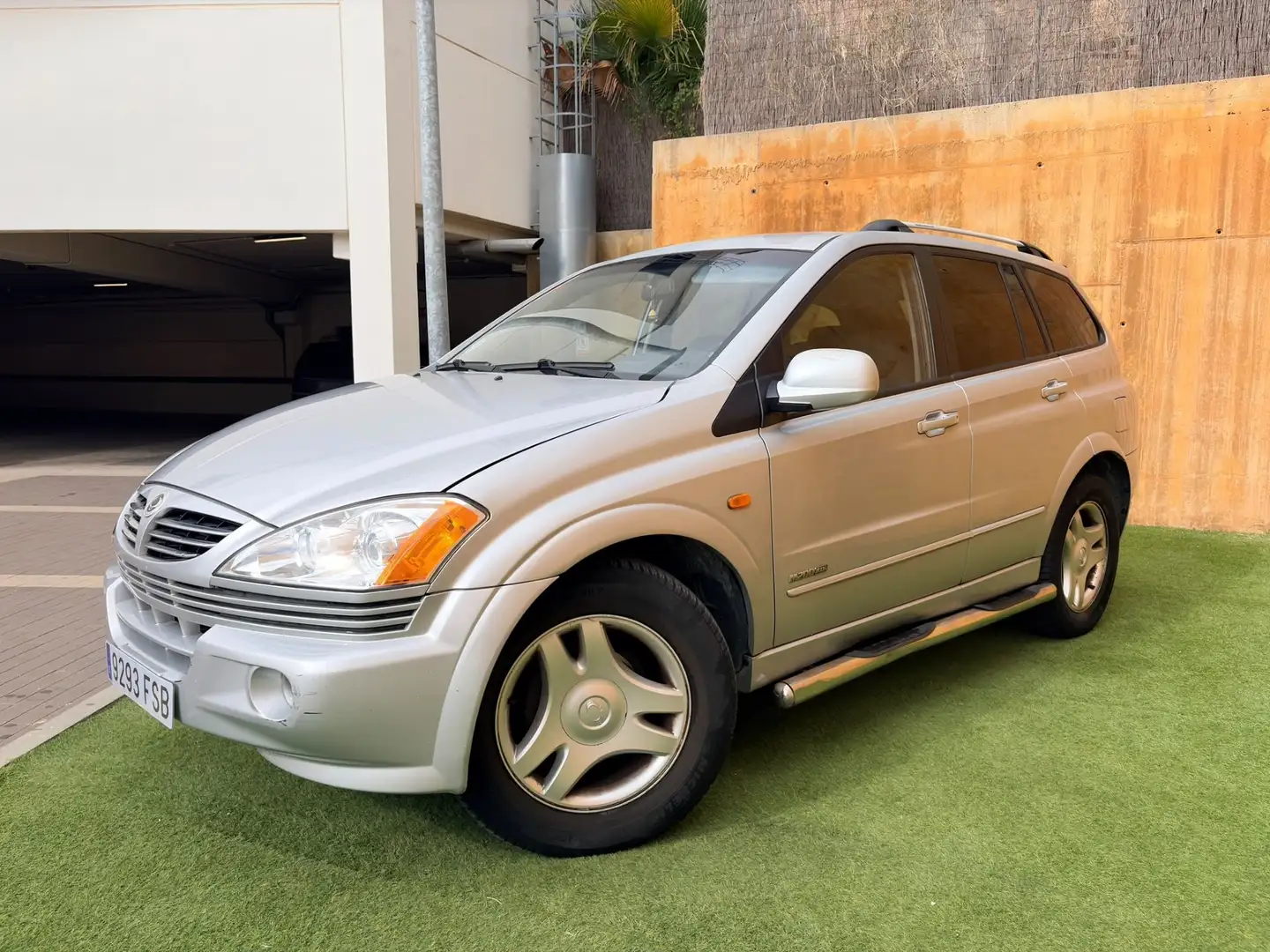 SsangYong Kyron 200Xdi Limited - 1