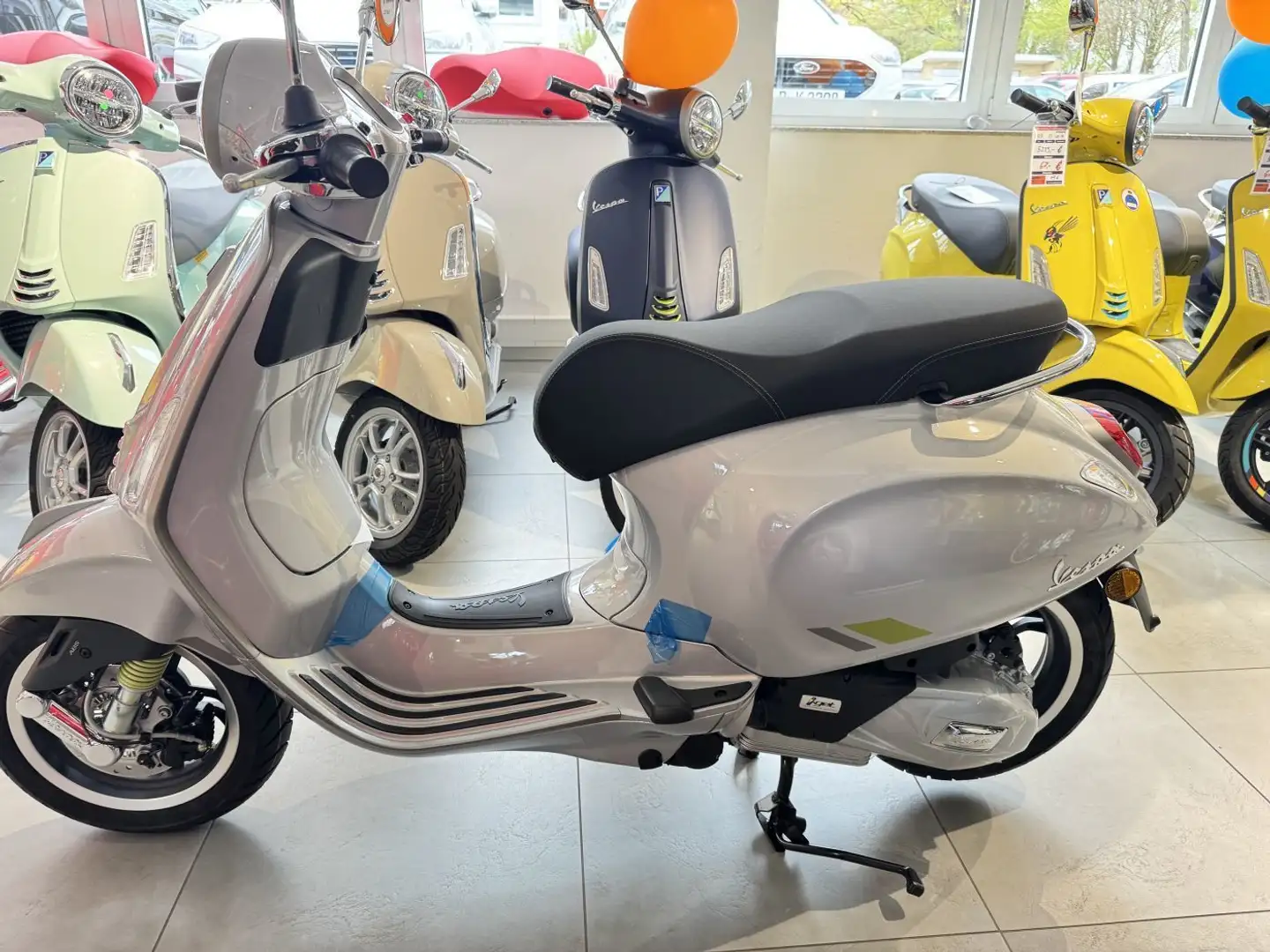 Vespa Primavera 125 TECH E5+ GRIGIO G41 Gris - 2