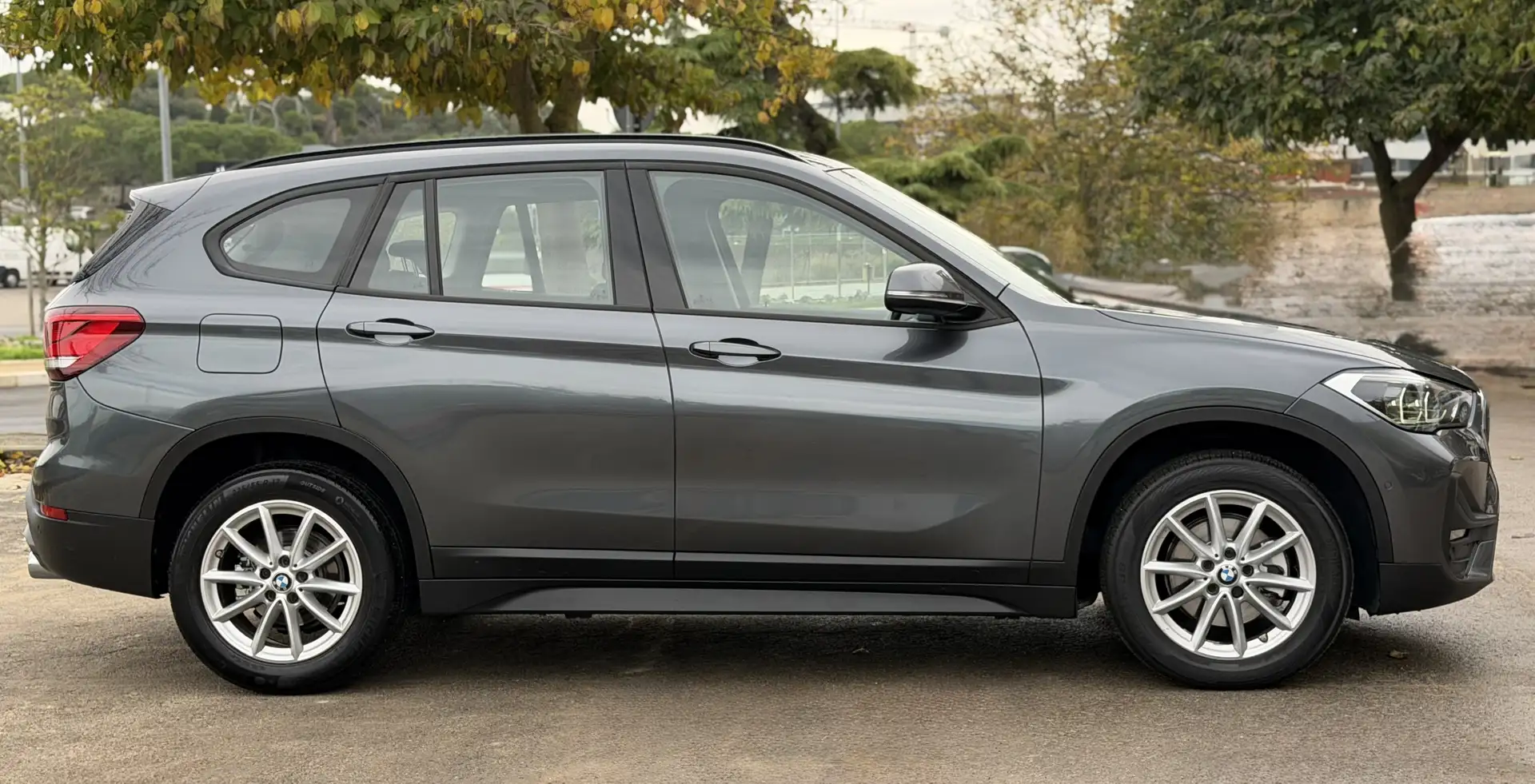 BMW X1 xDrive 18d Sport 150CV Grigio - 2